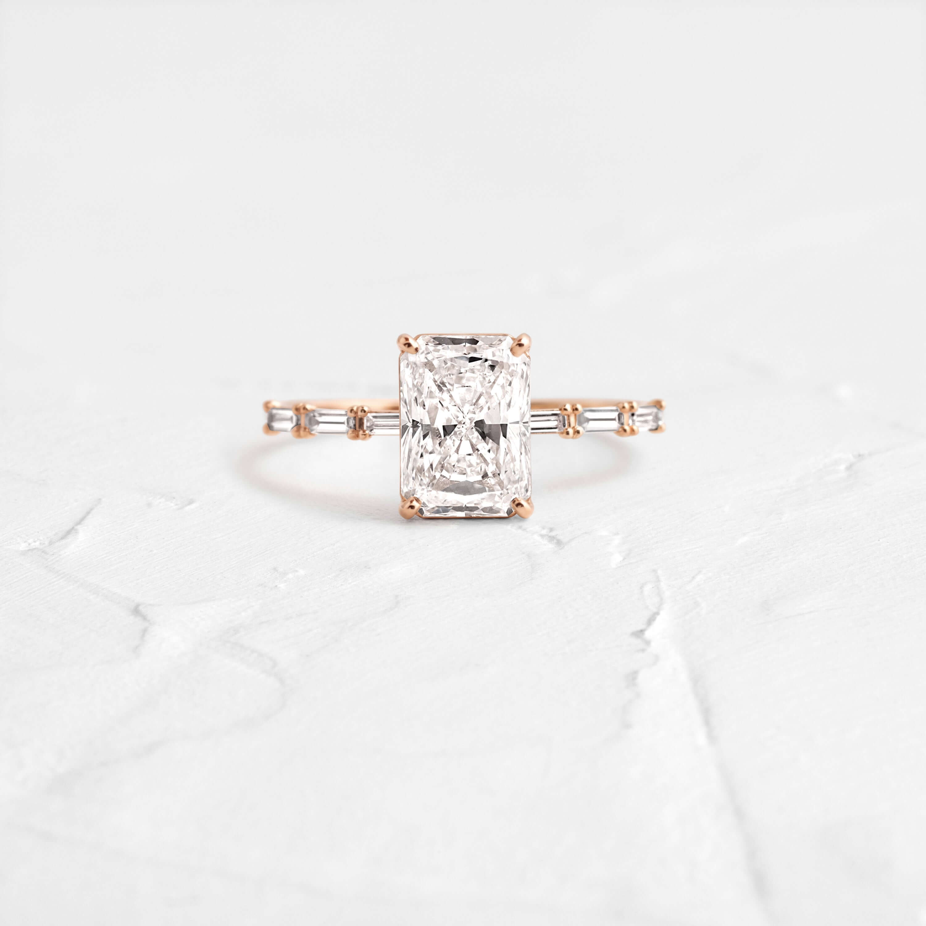 Solitaire-Oval Lab Grown Diamond Engagement Ring