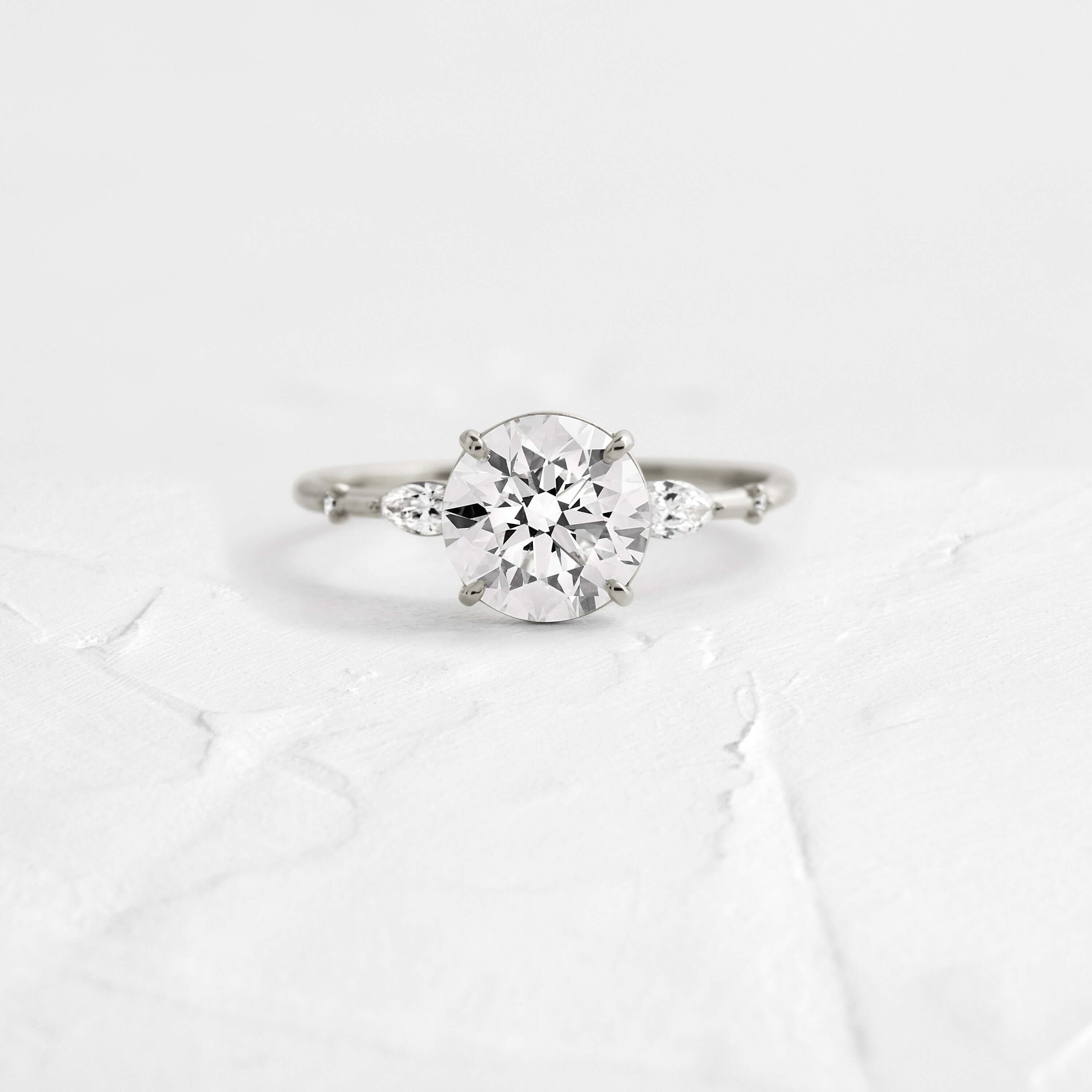 Solitaire-Oval Lab Grown Diamond Engagement Ring