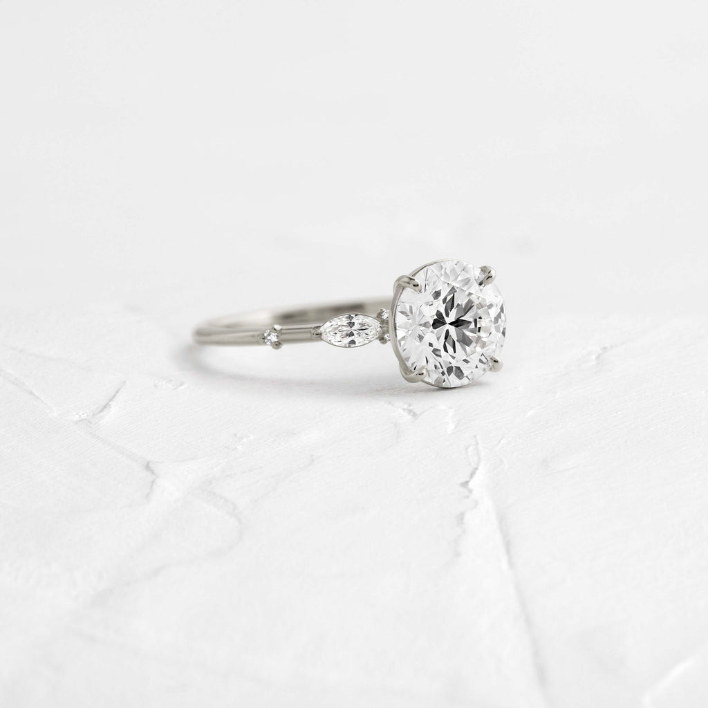 Solitaire-Oval Lab Grown Diamond Engagement Ring
