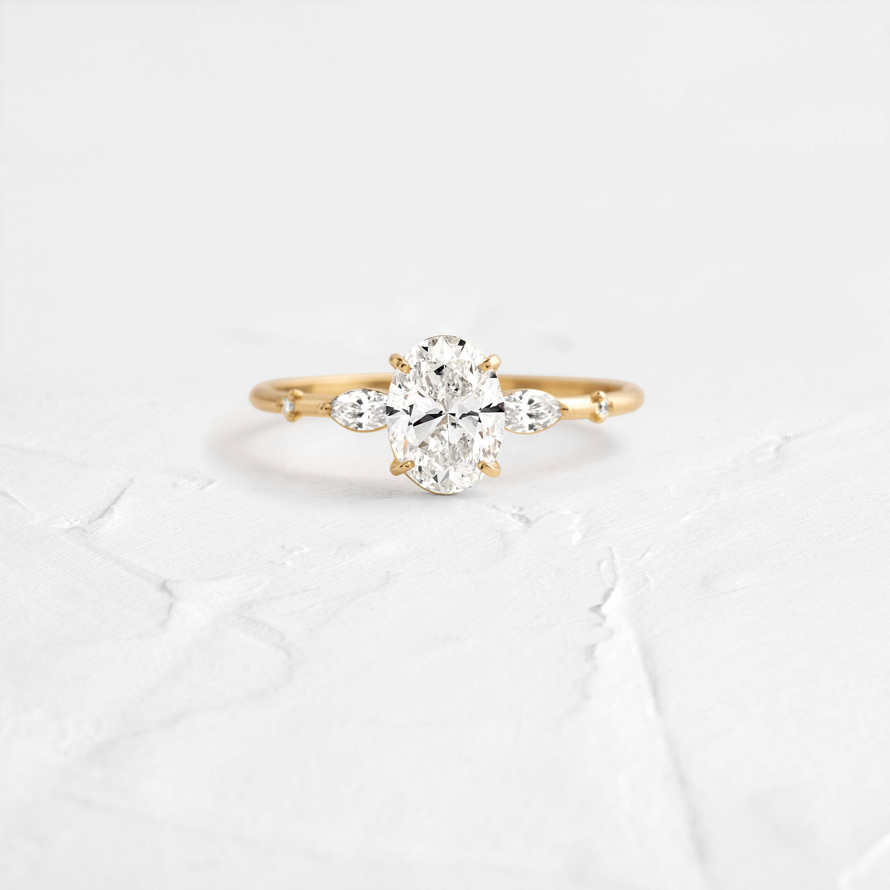 Solitaire-Oval Lab Grown Diamond Engagement Ring