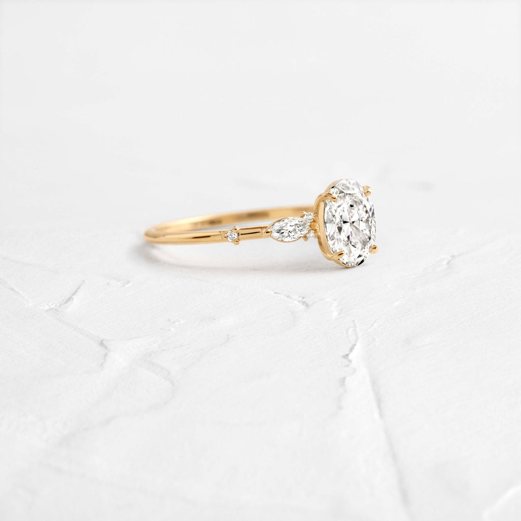 Solitaire-Oval Lab Grown Diamond Engagement Ring