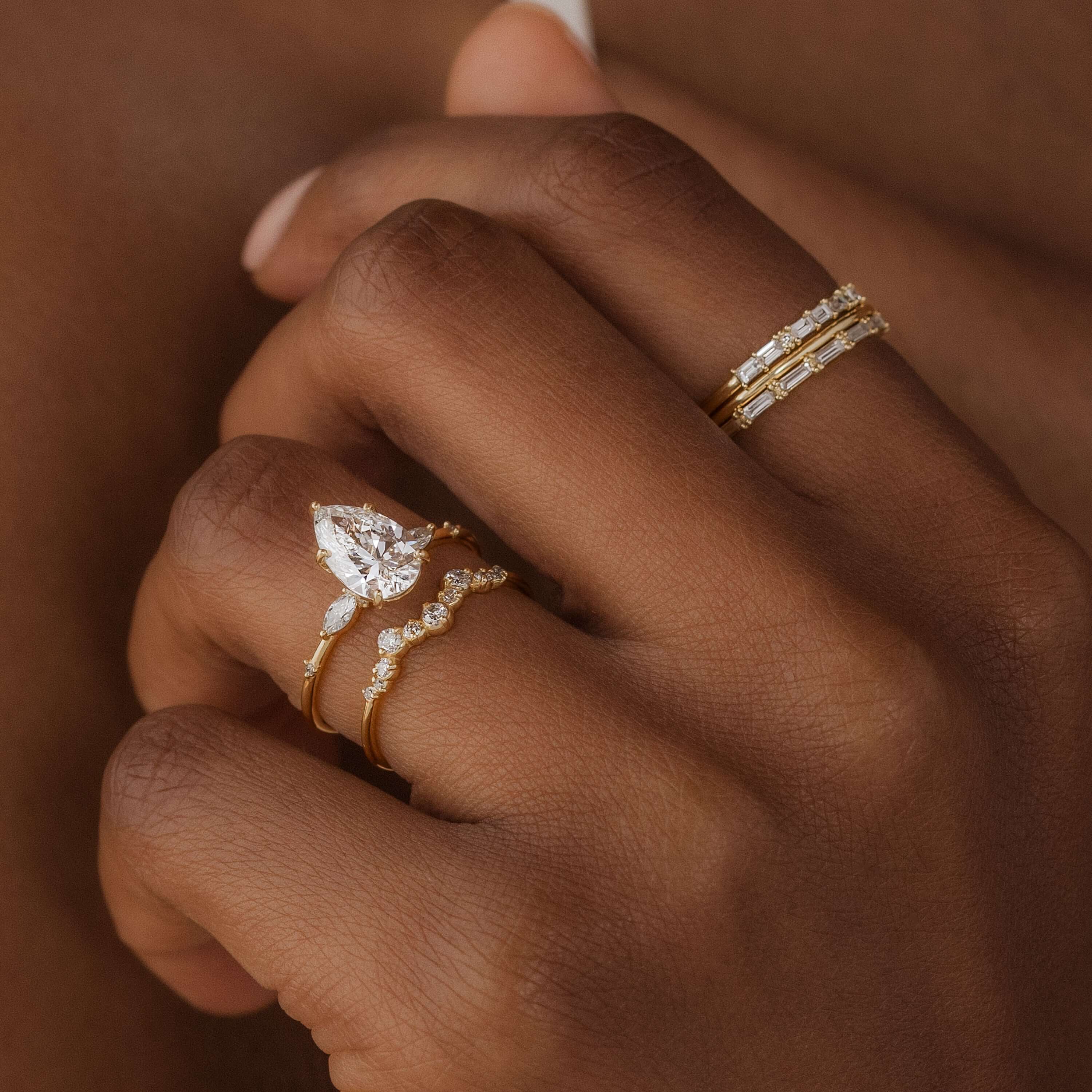 Solitaire-Oval Lab Grown Diamond Engagement Ring