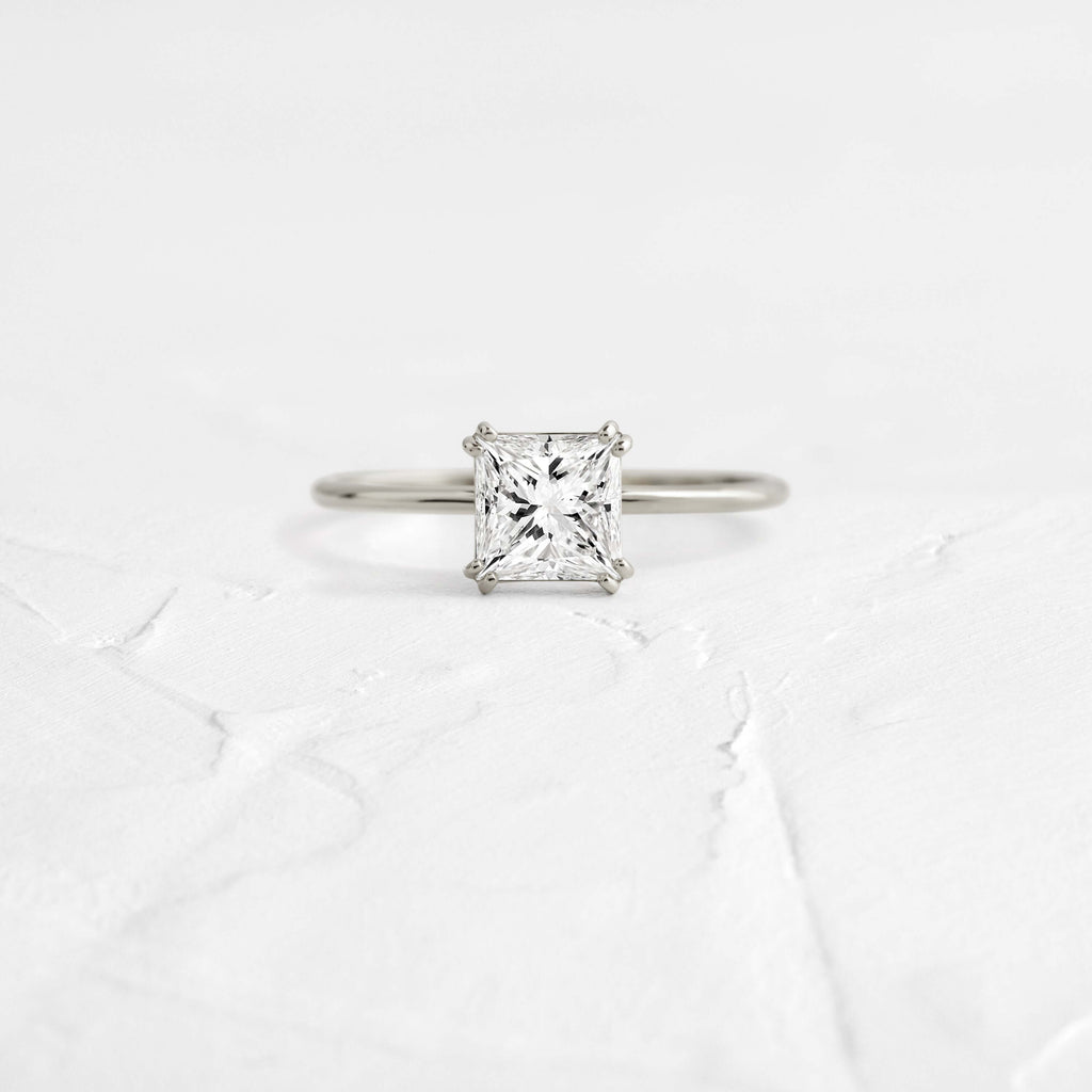 Solitaire-Oval Lab Grown Diamond Engagement Ring
