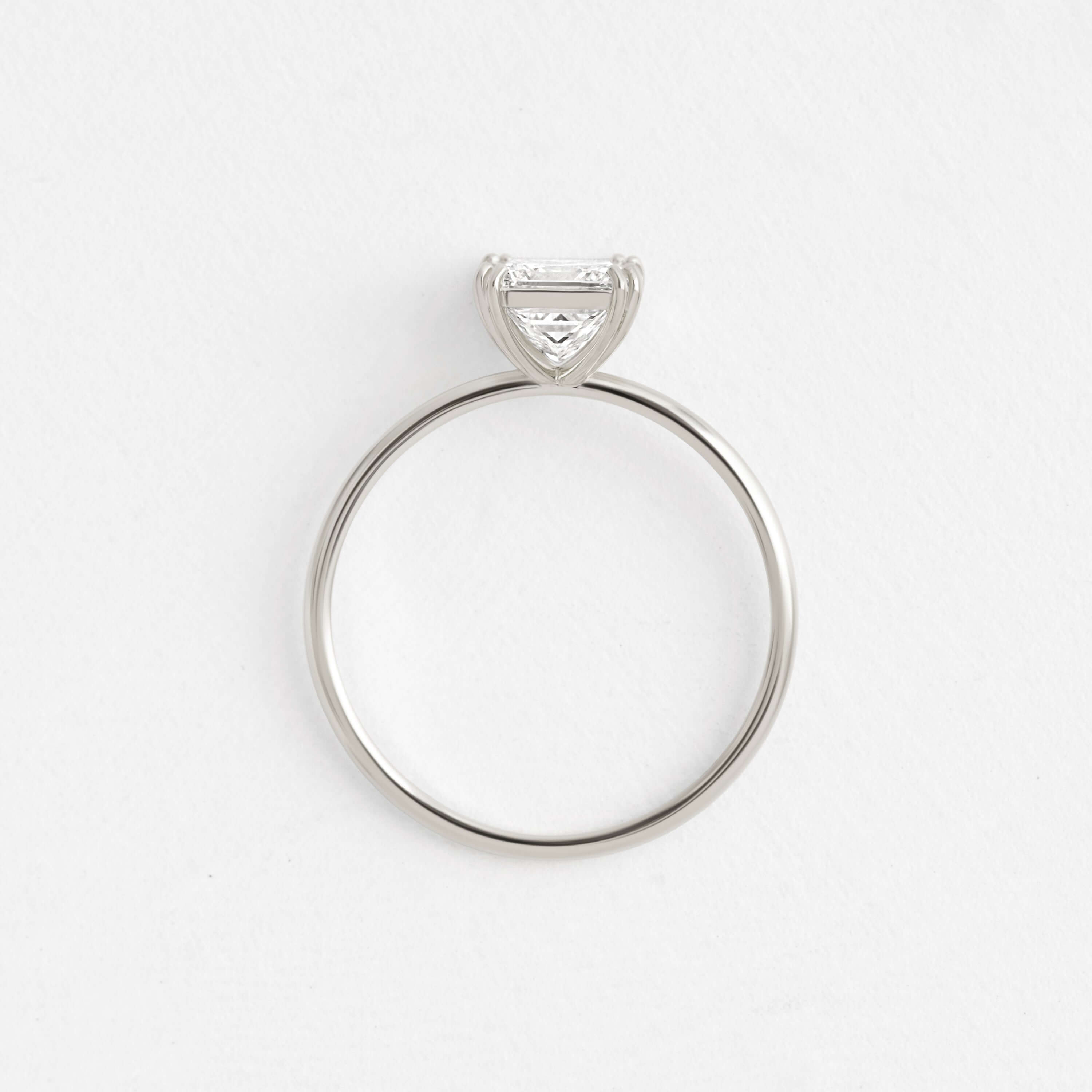 Solitaire-Oval Lab Grown Diamond Engagement Ring