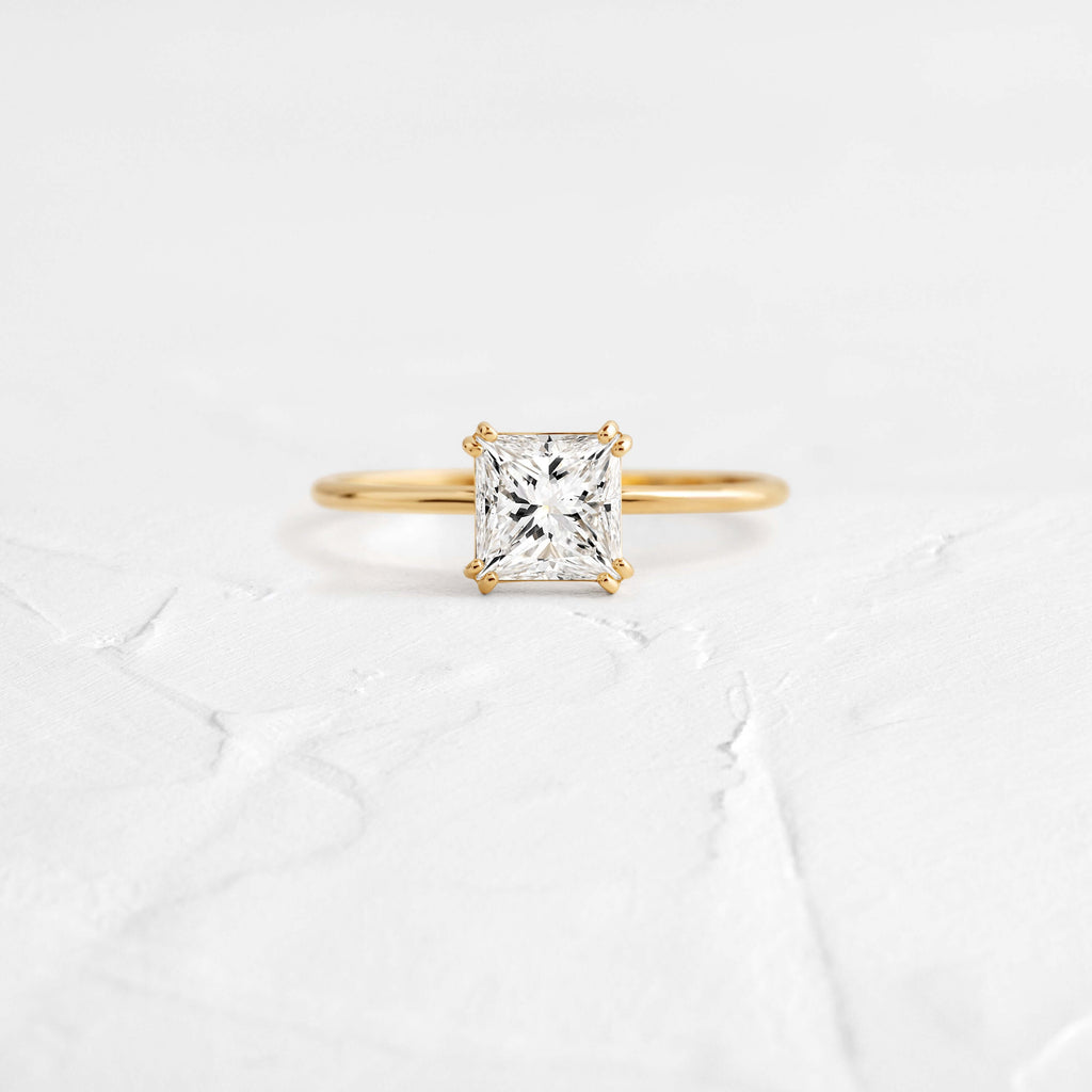 Solitaire-Oval Lab Grown Diamond Engagement Ring