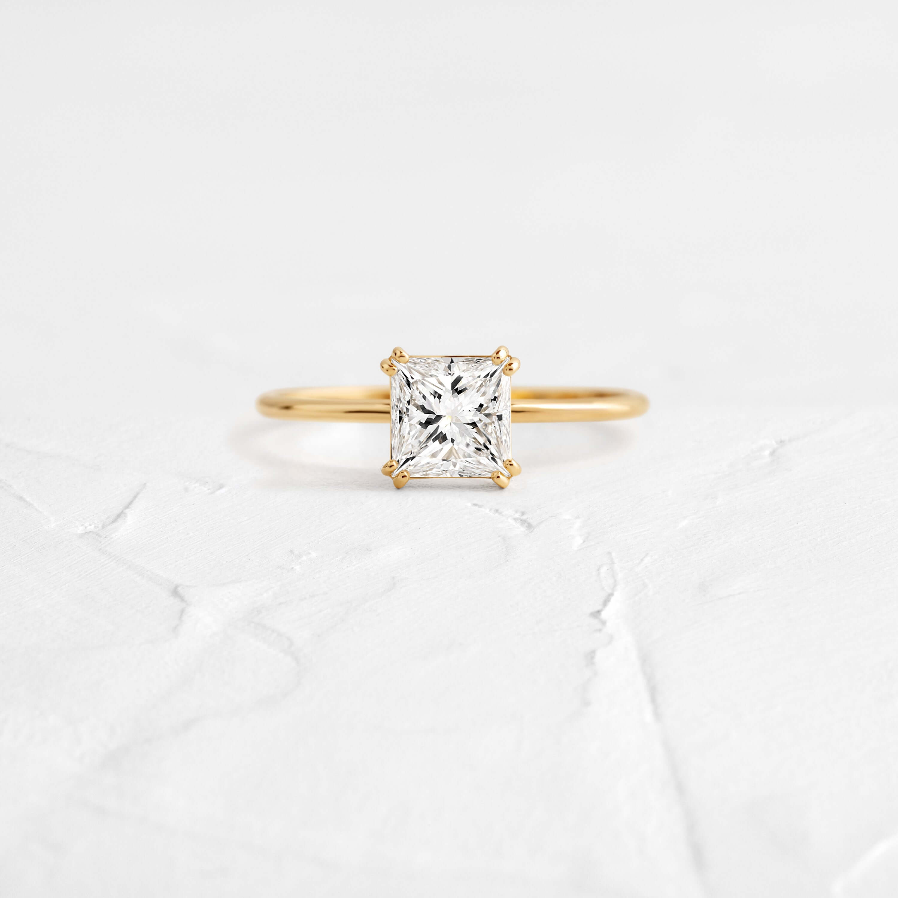 Solitaire-Oval Lab Grown Diamond Engagement Ring