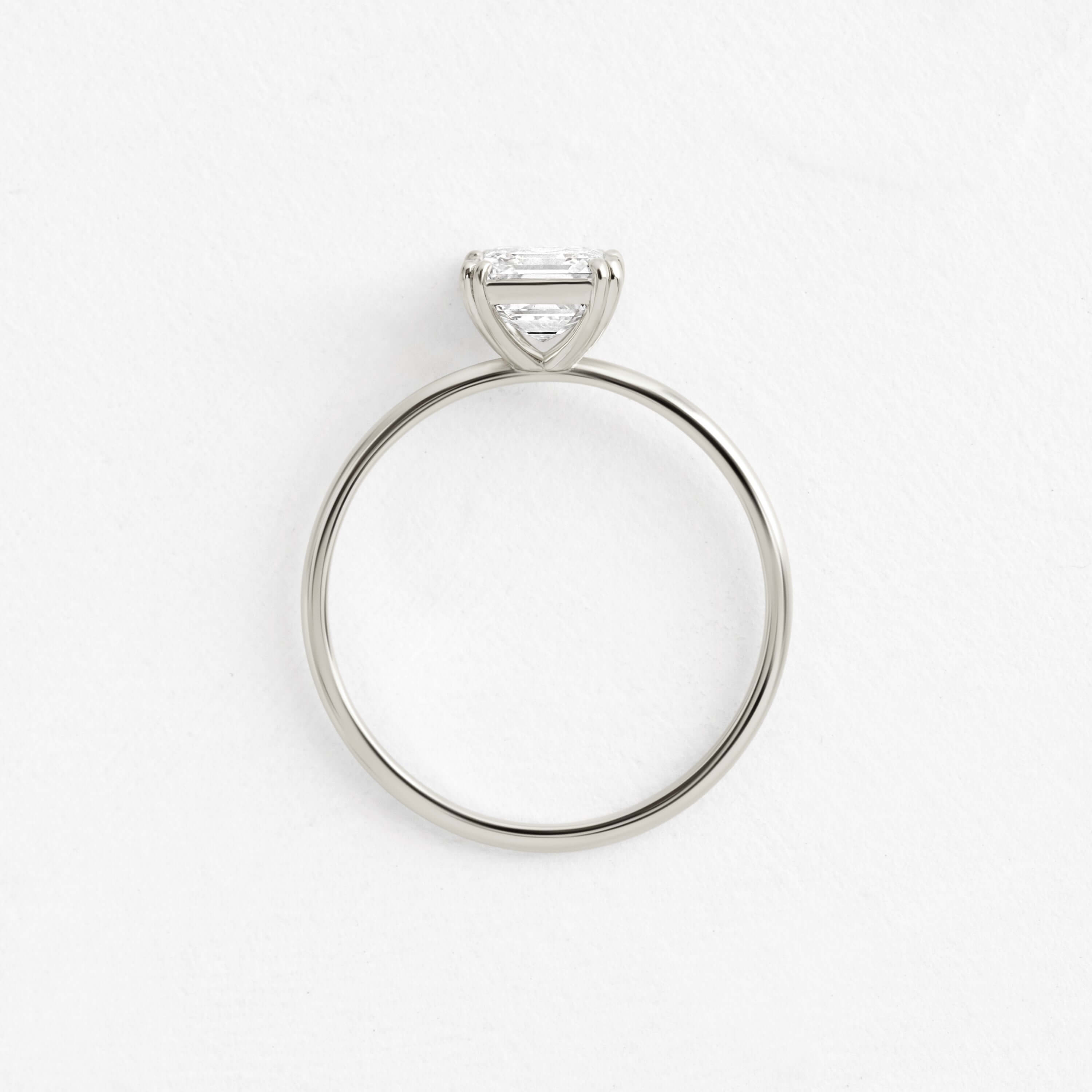 Solitaire-Oval Lab Grown Diamond Engagement Ring