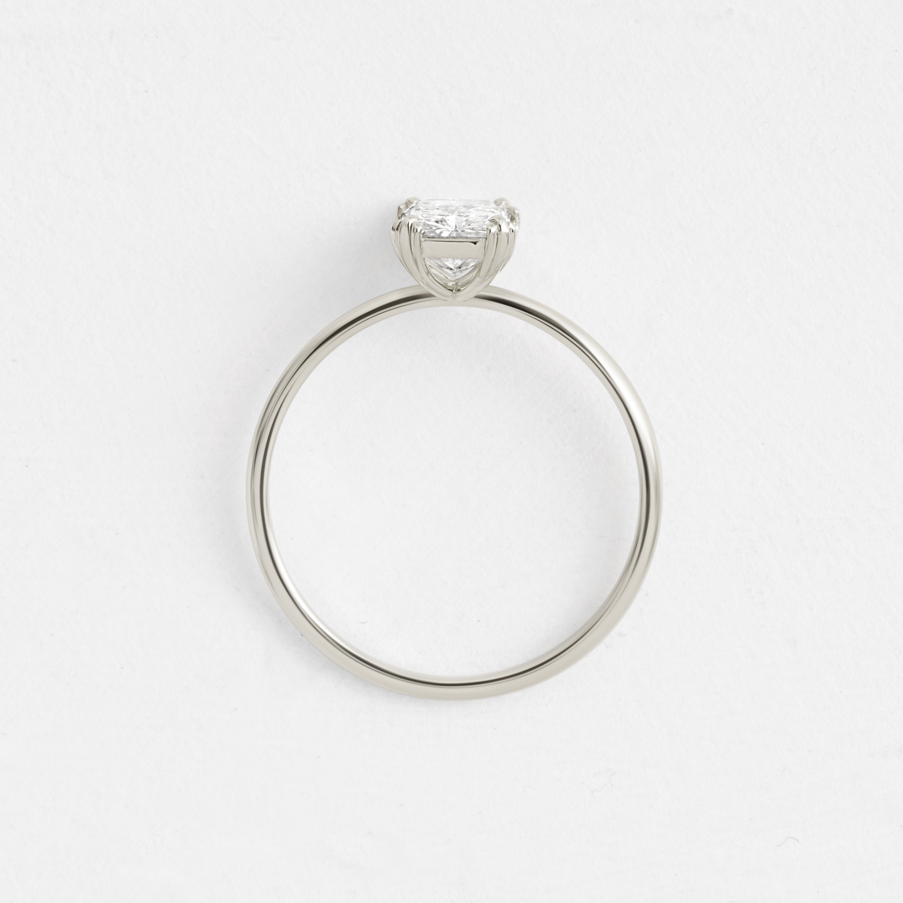 Solitaire-Oval Lab Grown Diamond Engagement Ring