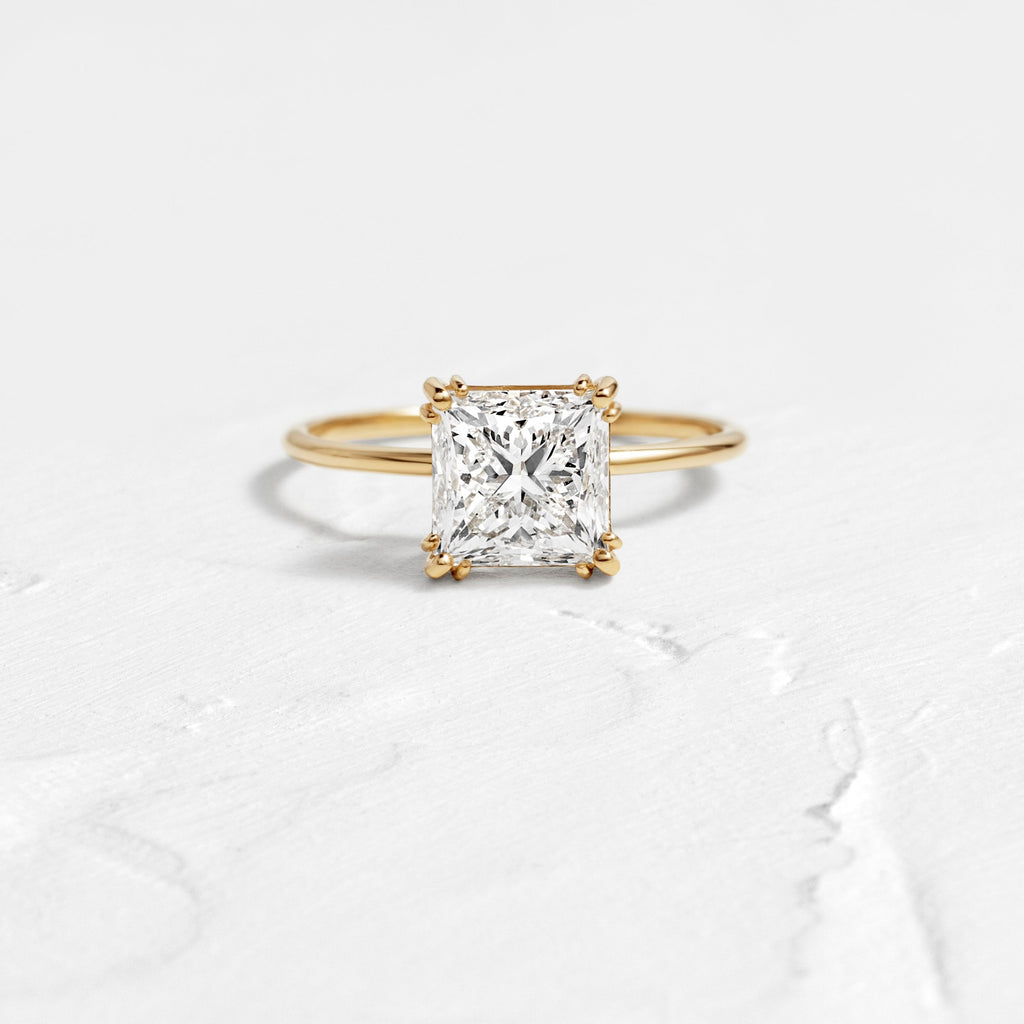 Solitaire-Oval Lab Grown Diamond Engagement Ring