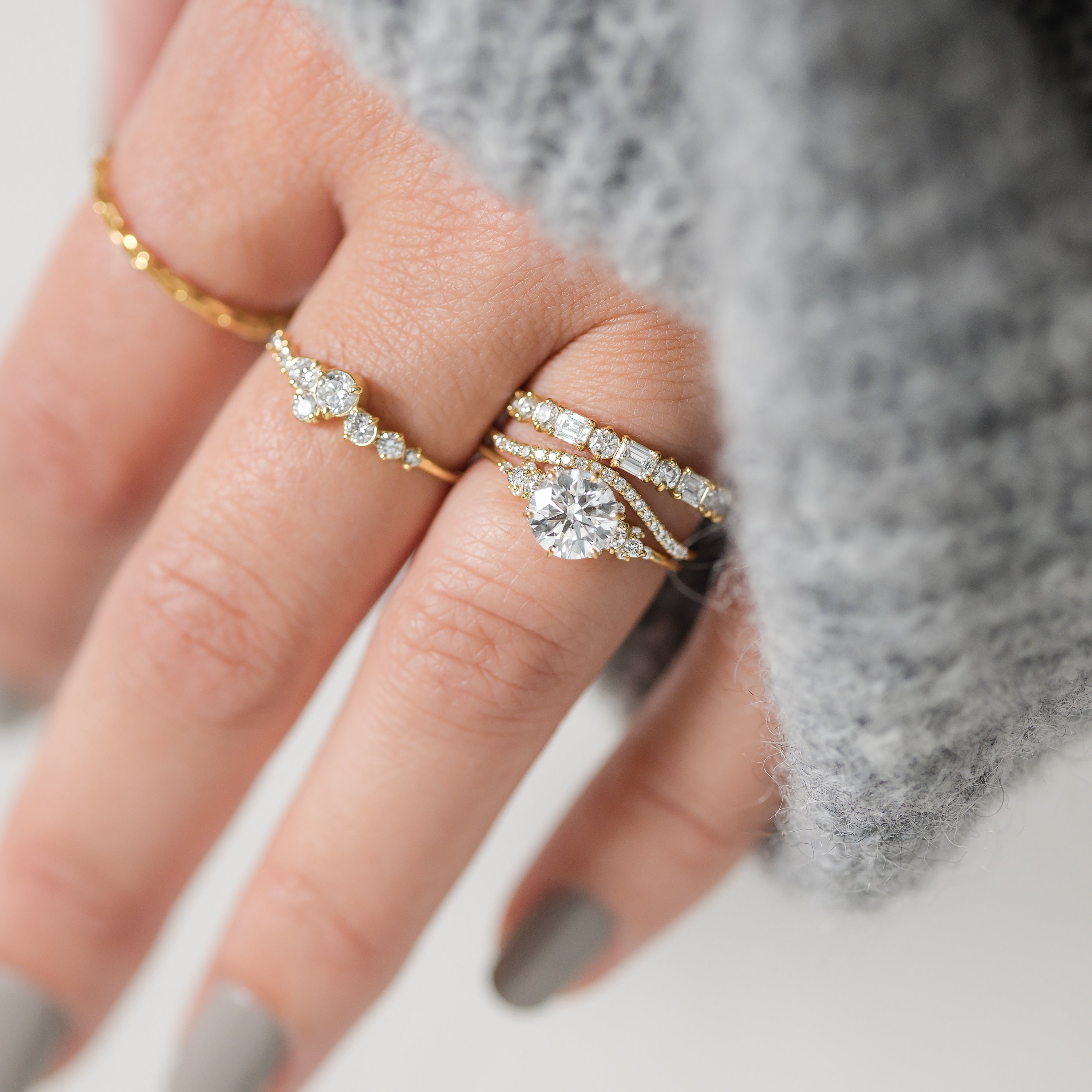 Solitaire-Oval Lab Grown Diamond Engagement Ring
