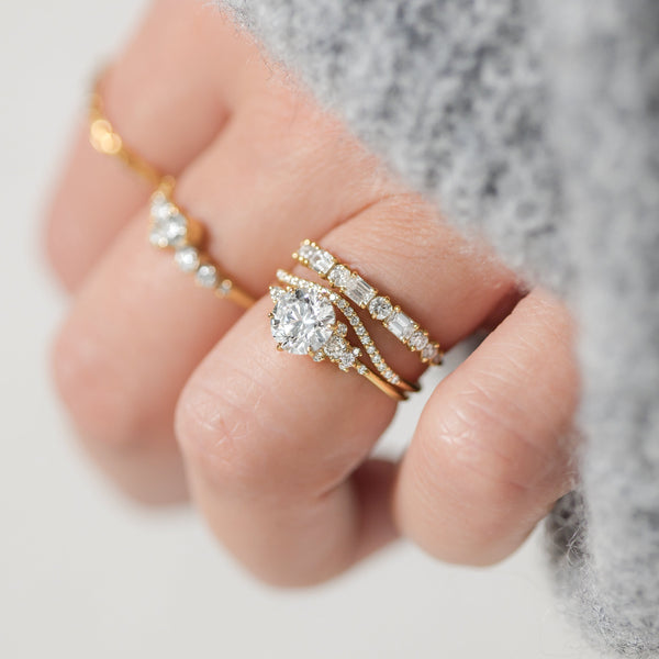 Cluster-Round Lab Grown Diamond Engagement Ring - Solitaire-Oval Lab Grown Diamond Engagement Ring