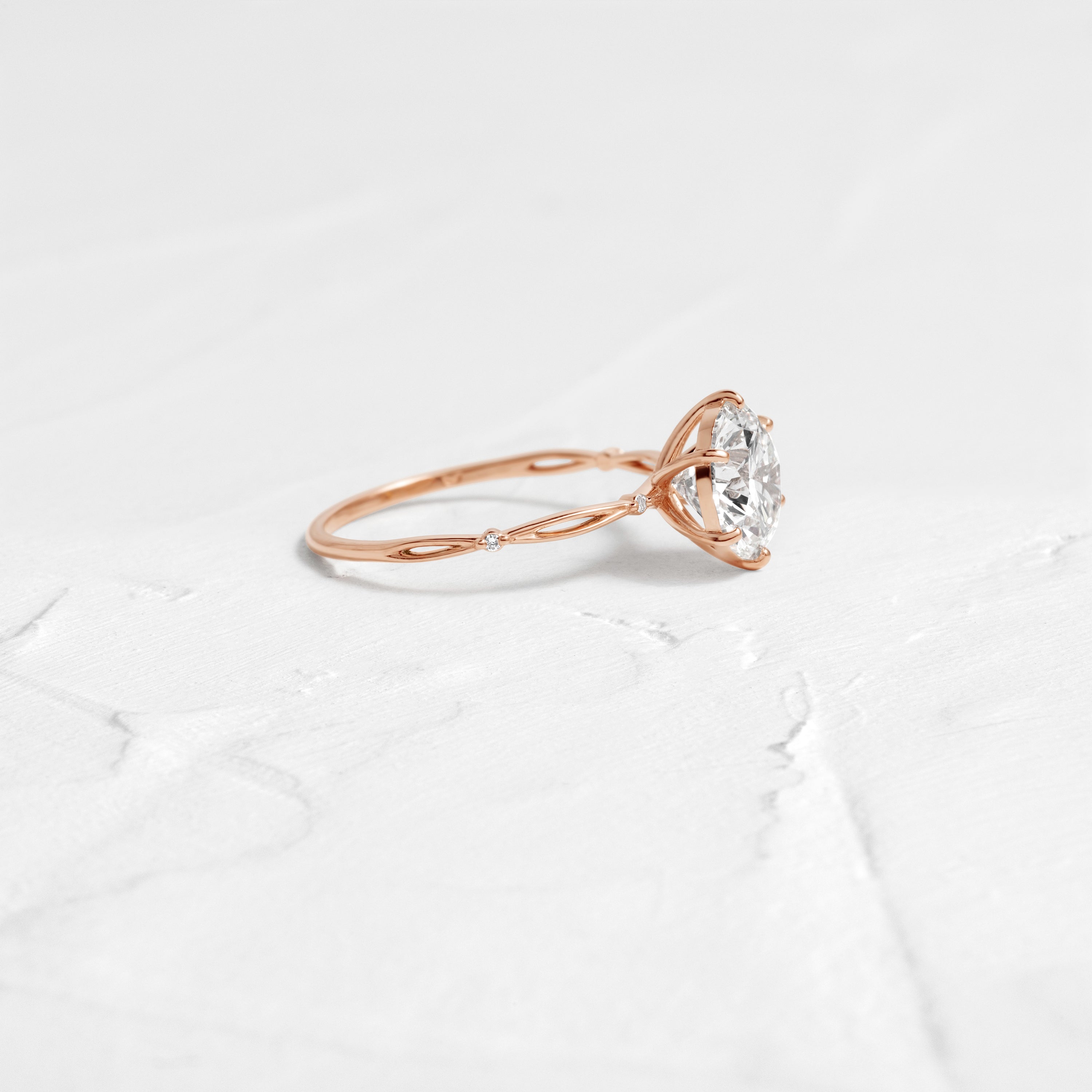 Solitaire-Oval Lab Grown Diamond Engagement Ring