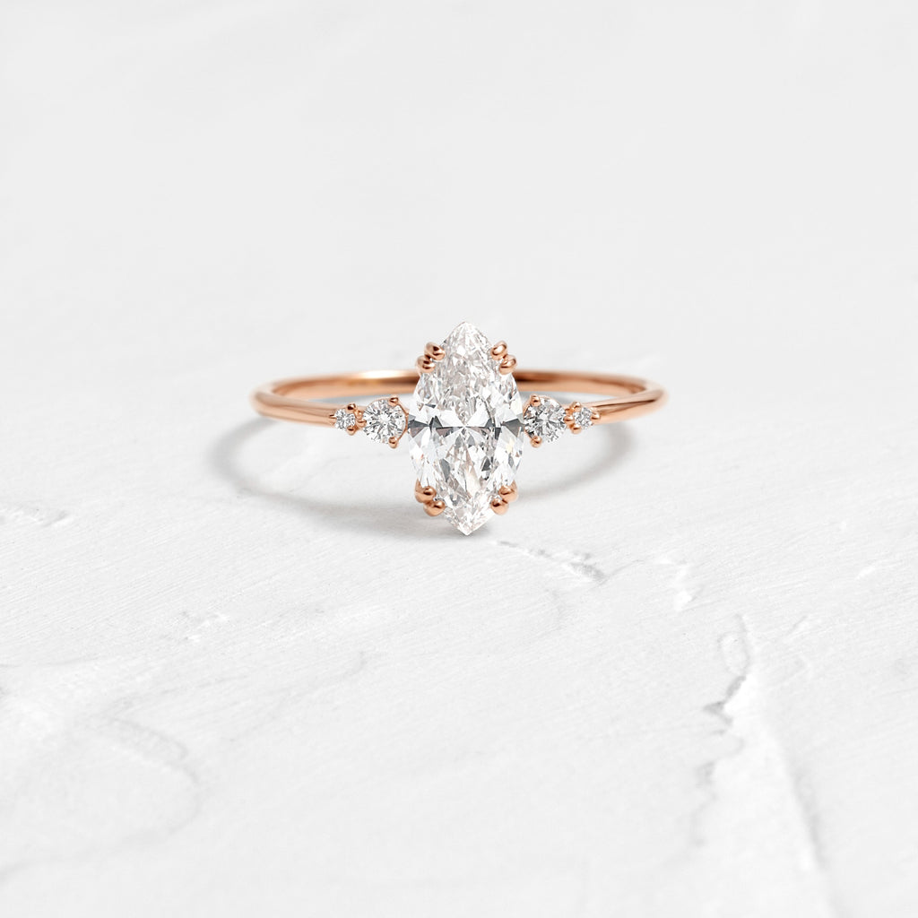 Solitaire-Oval Lab Grown Diamond Engagement Ring