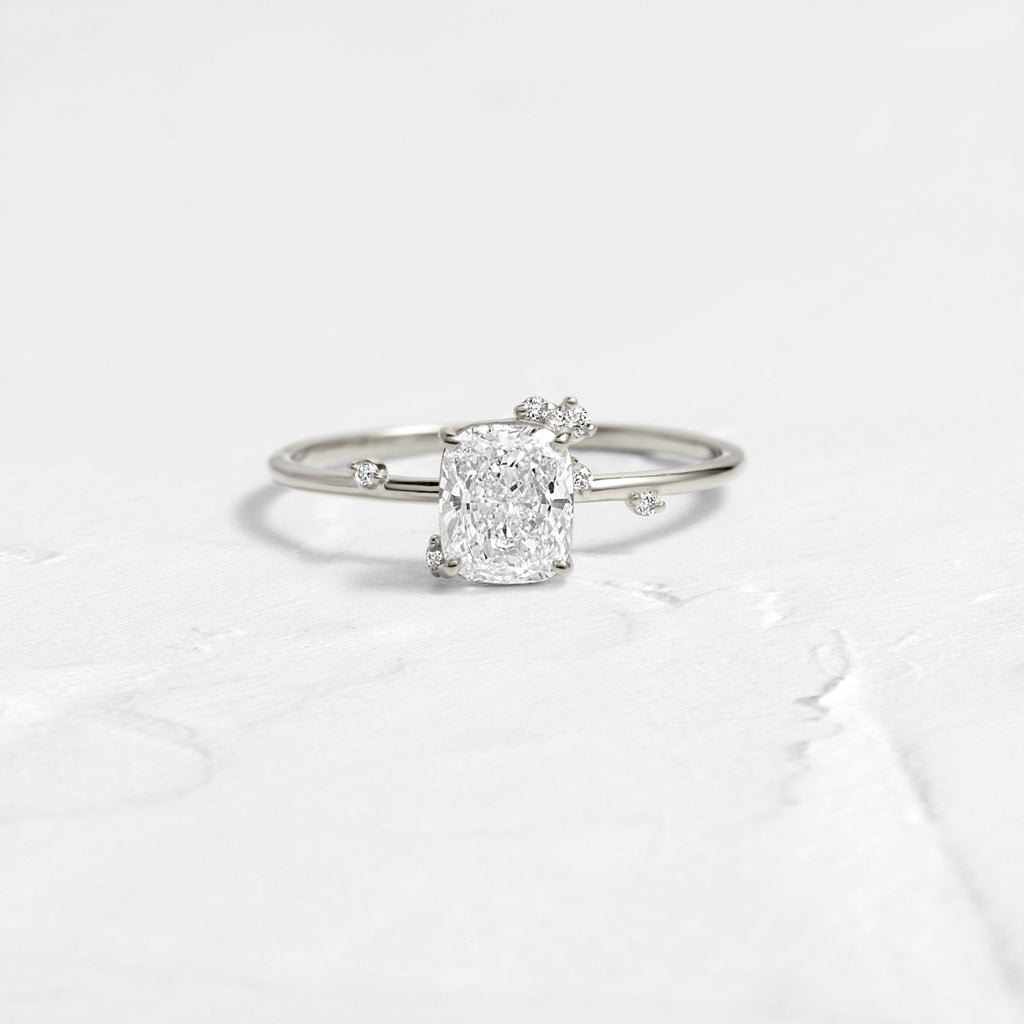 Solitaire-Oval Lab Grown Diamond Engagement Ring