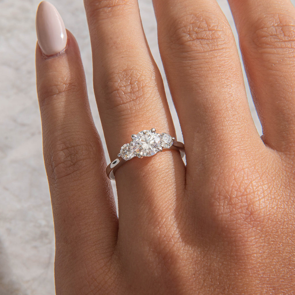 Solitaire-Oval Lab Grown Diamond Engagement Ring