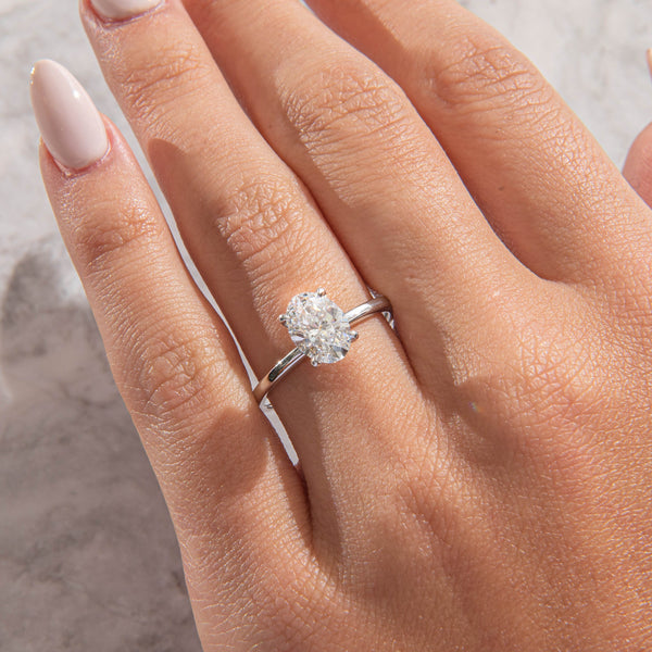Solitaire-Oval Lab Grown Diamond Engagement Ring - Solitaire-Oval Lab Grown Diamond Engagement Ring