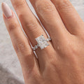 Solitaire-Oval Lab Grown Diamond Engagement Ring