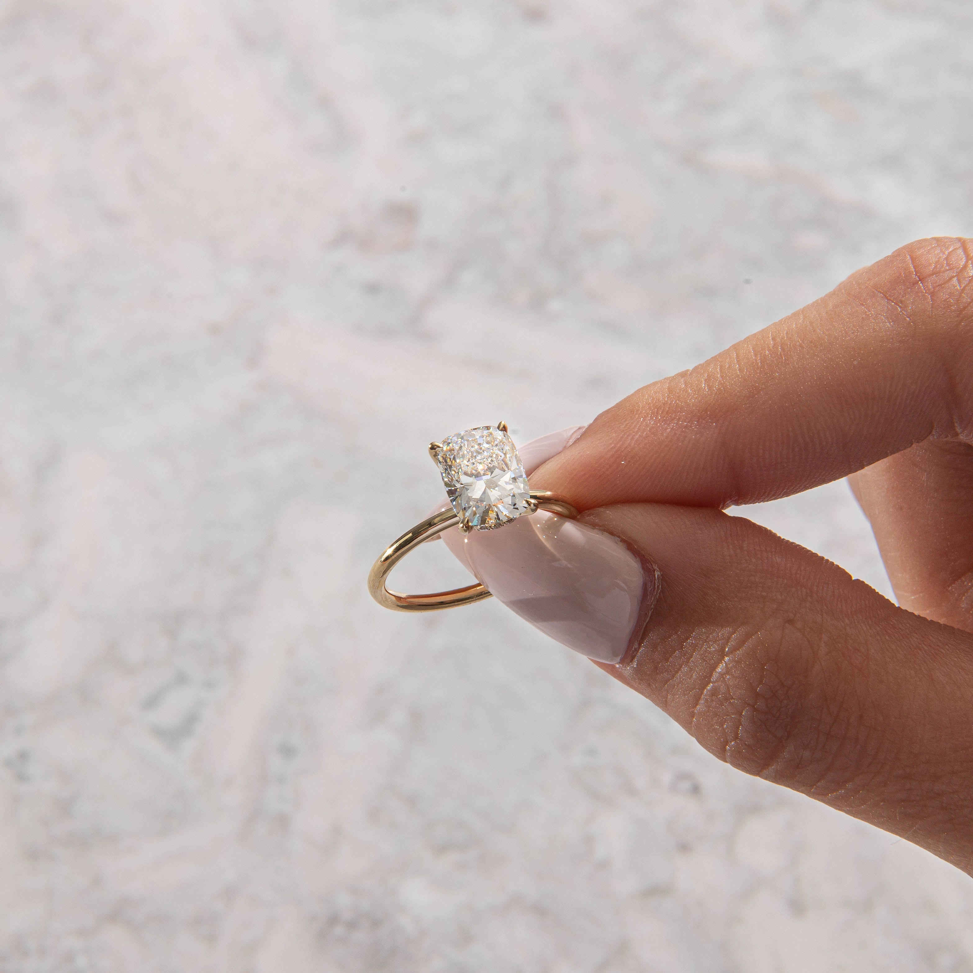 Solitaire-Oval Lab Grown Diamond Engagement Ring