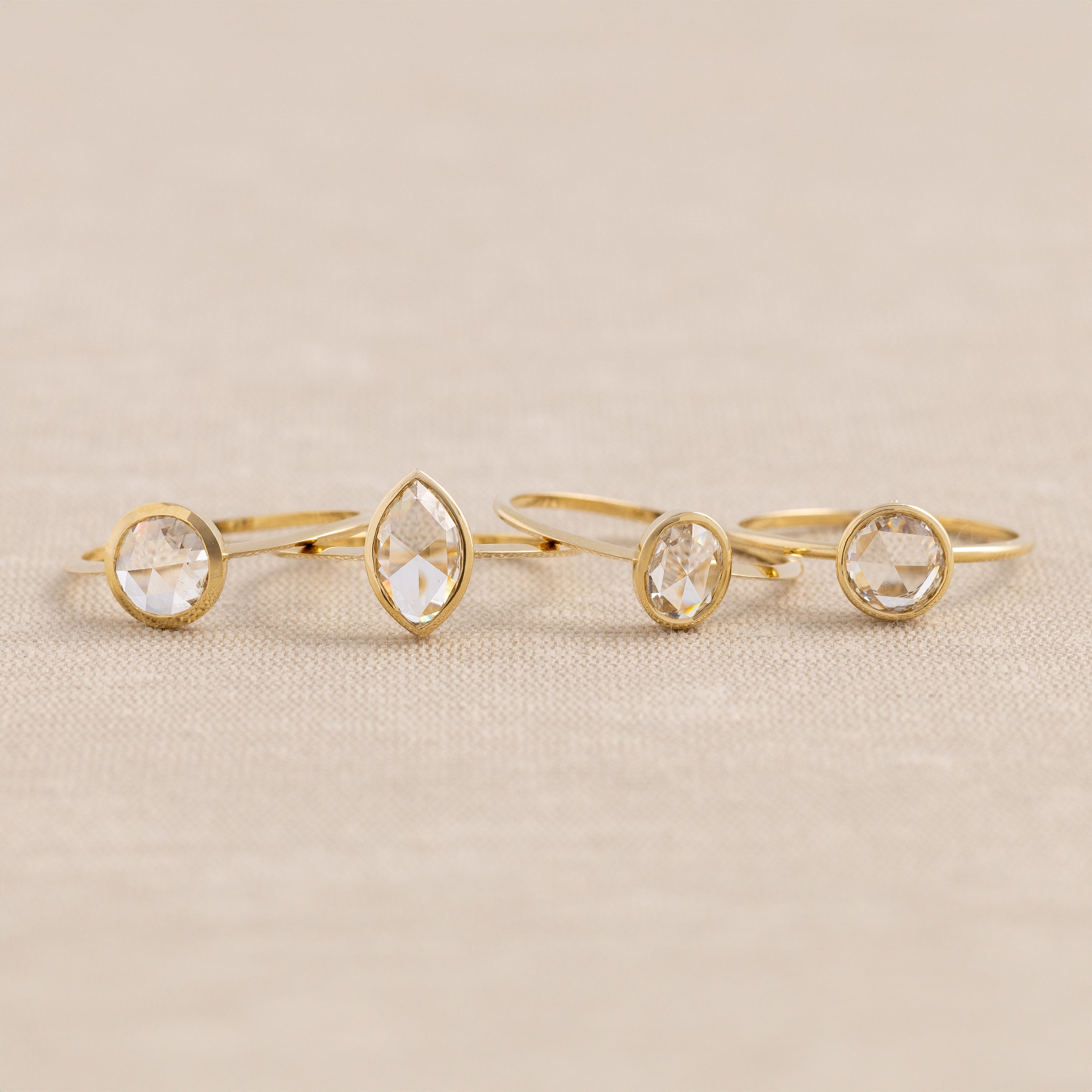 Solitaire-Oval Lab Grown Diamond Engagement Ring
