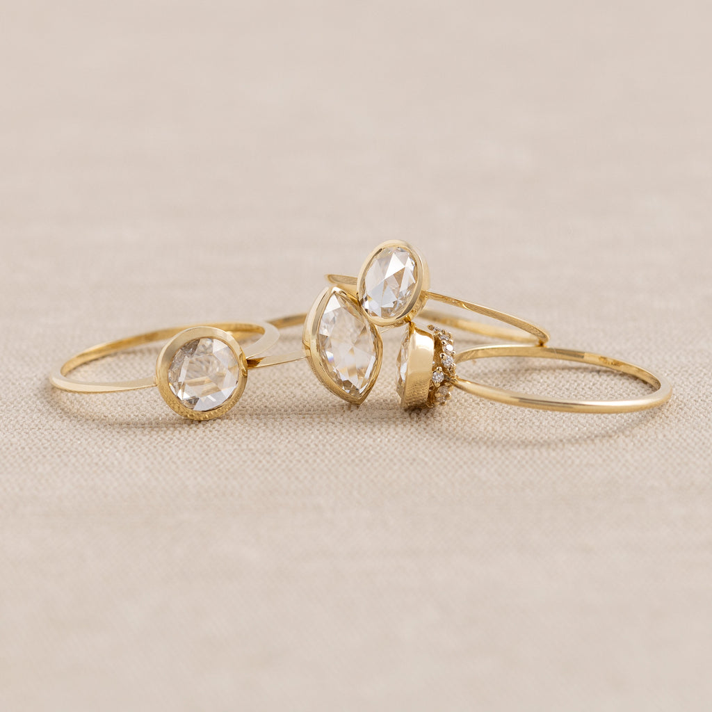 Solitaire-Oval Lab Grown Diamond Engagement Ring