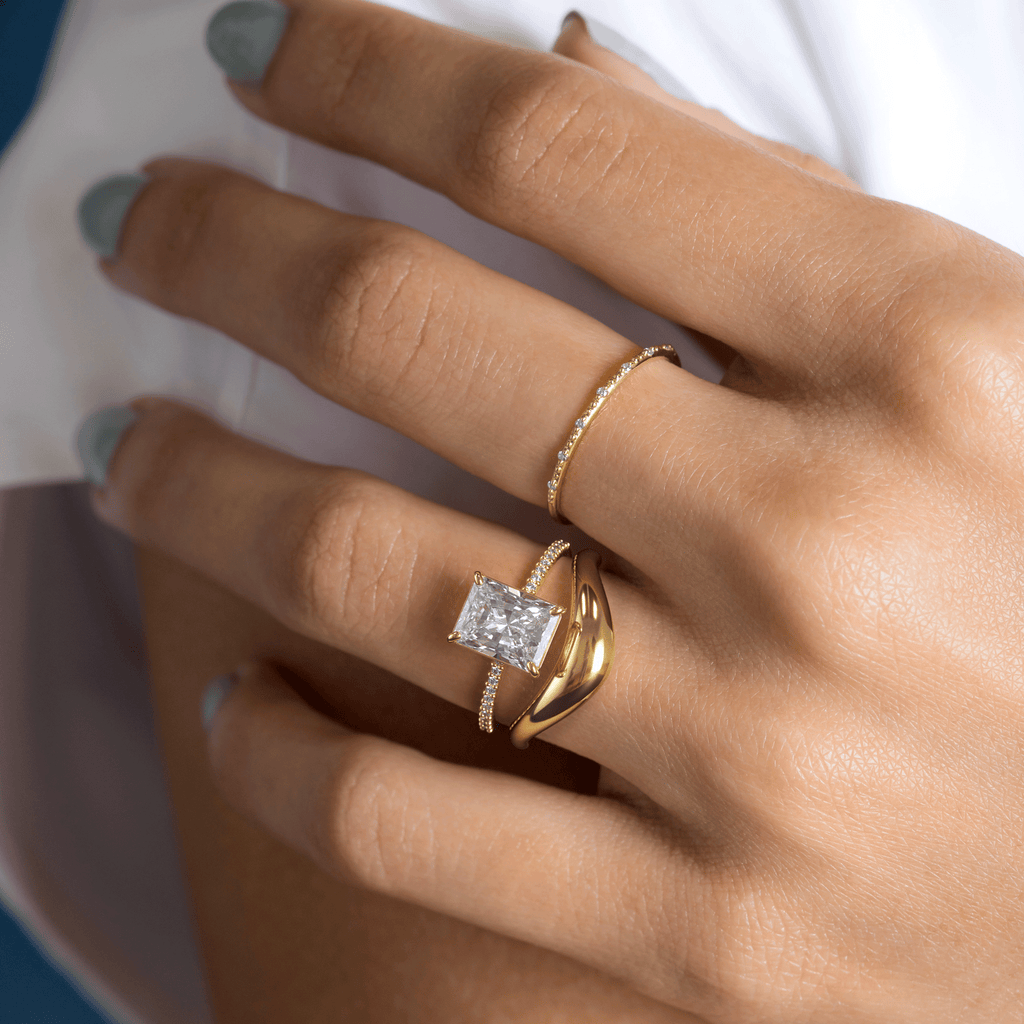 Solitaire-Oval Lab Grown Diamond Engagement Ring