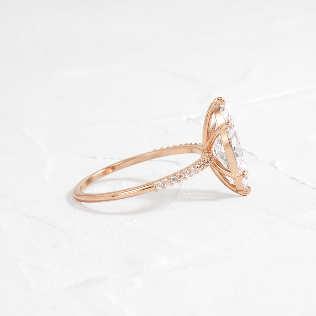 Solitaire-Oval Lab Grown Diamond Engagement Ring