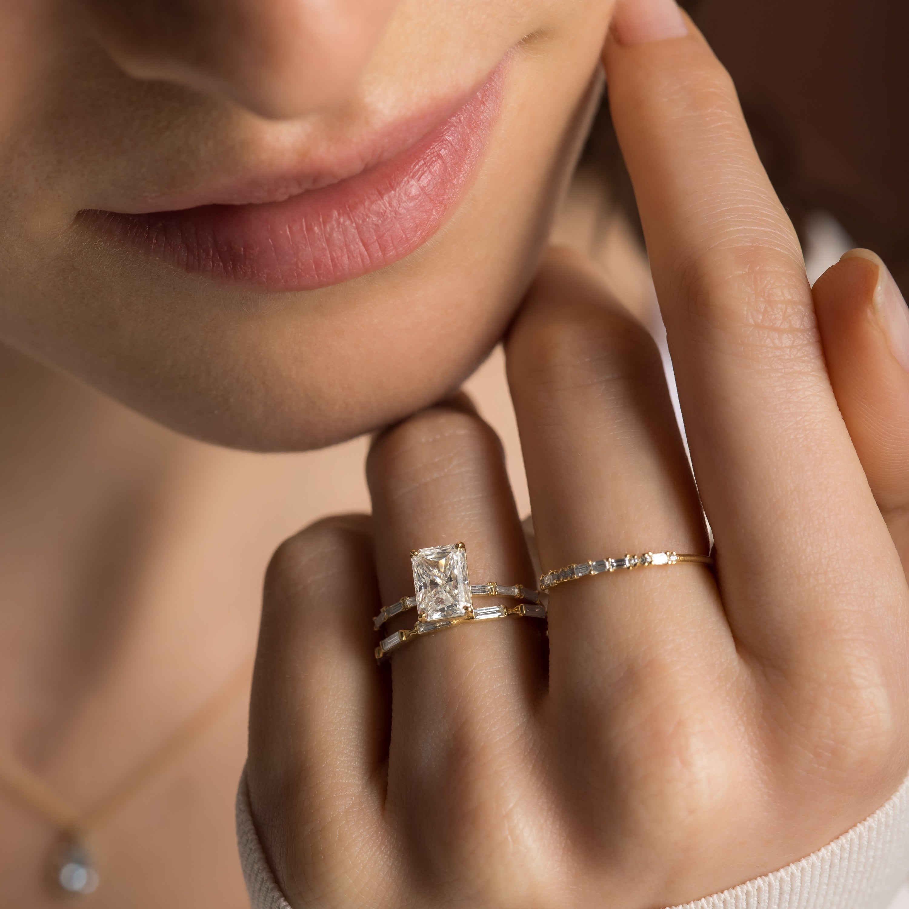 Solitaire-Oval Lab Grown Diamond Engagement Ring