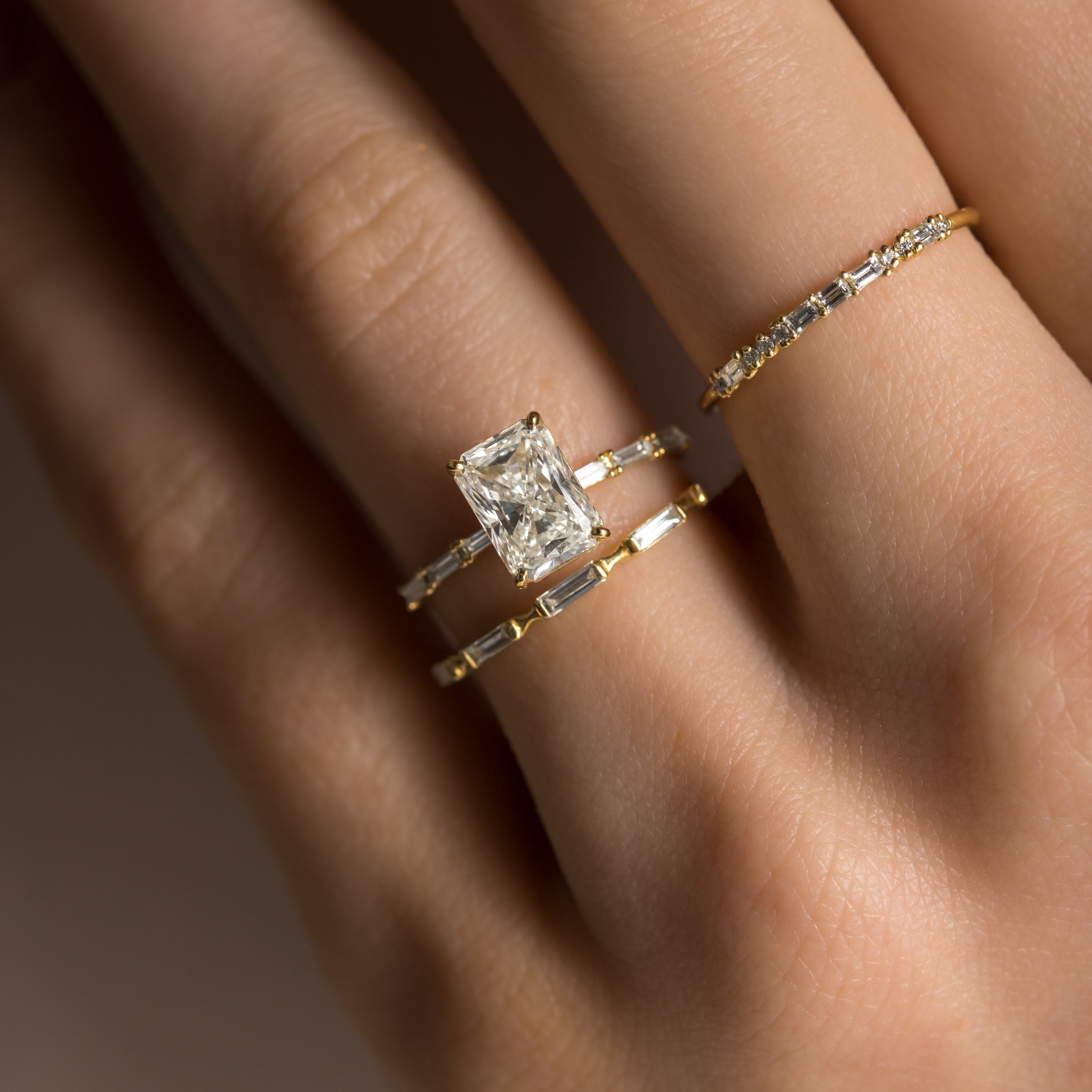 Solitaire-Oval Lab Grown Diamond Engagement Ring