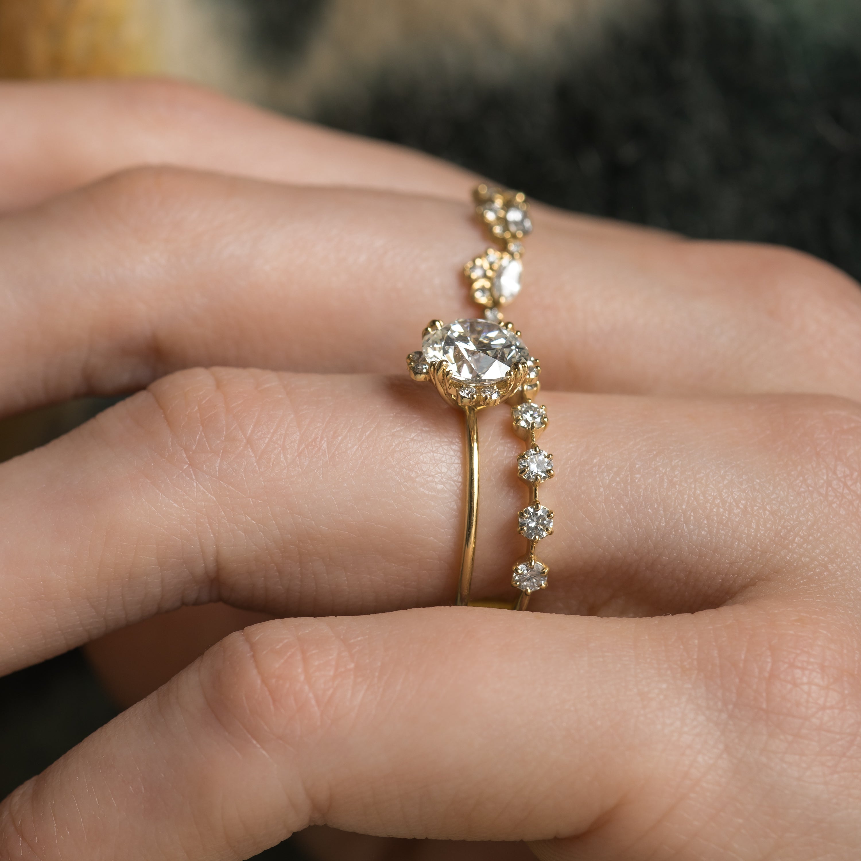 Solitaire-Oval Lab Grown Diamond Engagement Ring