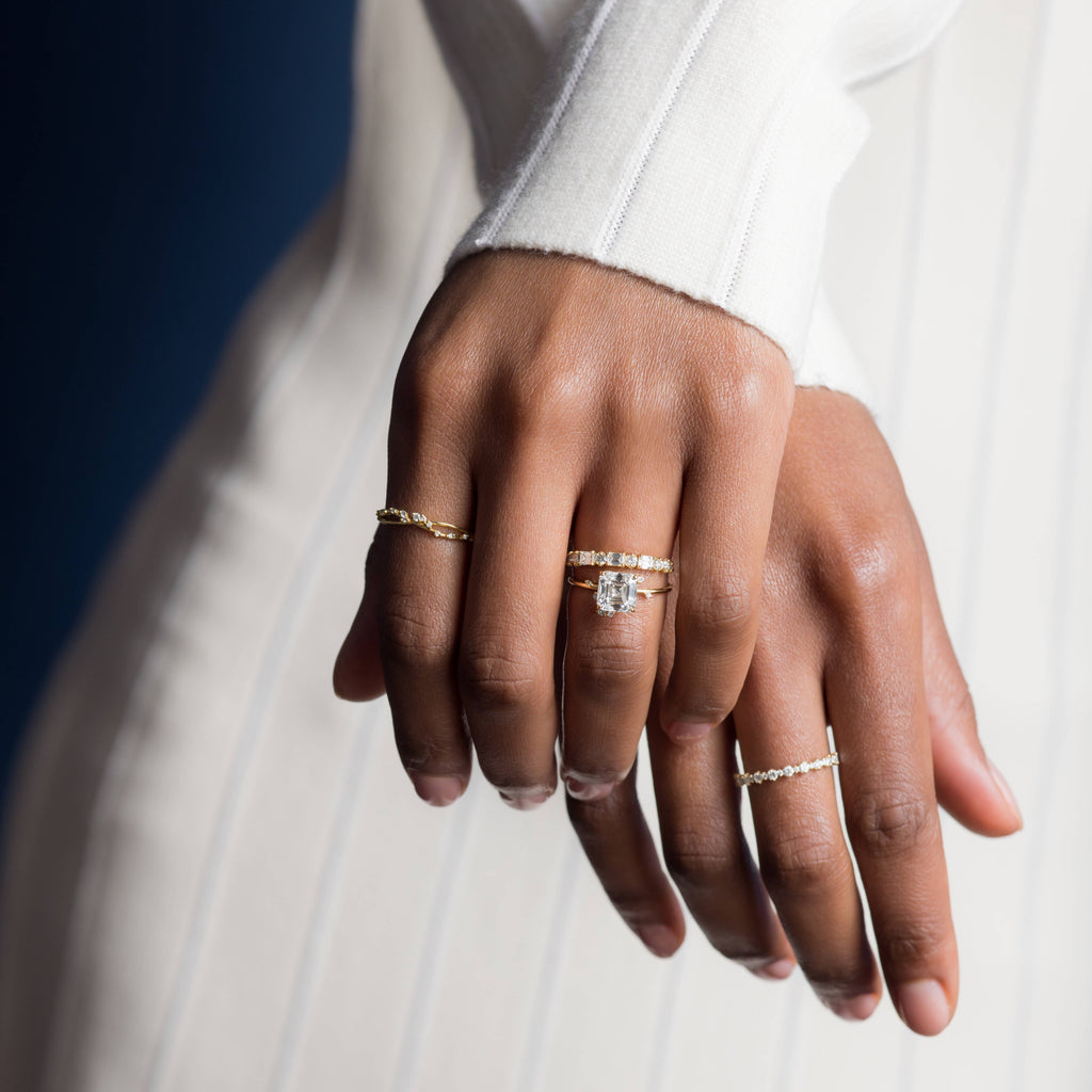 Solitaire-Oval Lab Grown Diamond Engagement Ring