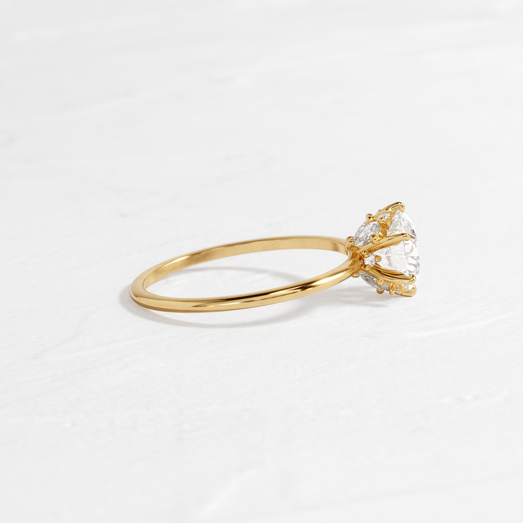 Solitaire-Oval Lab Grown Diamond Engagement Ring