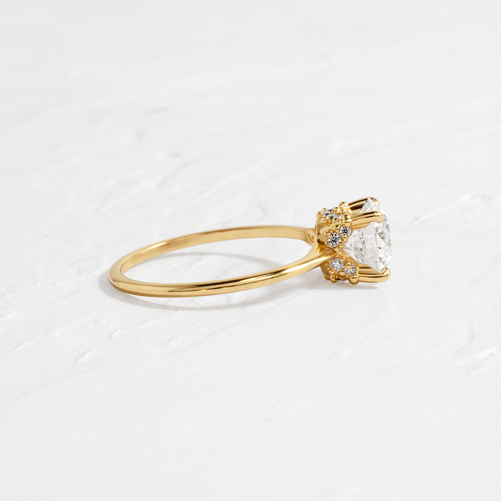 Solitaire-Oval Lab Grown Diamond Engagement Ring
