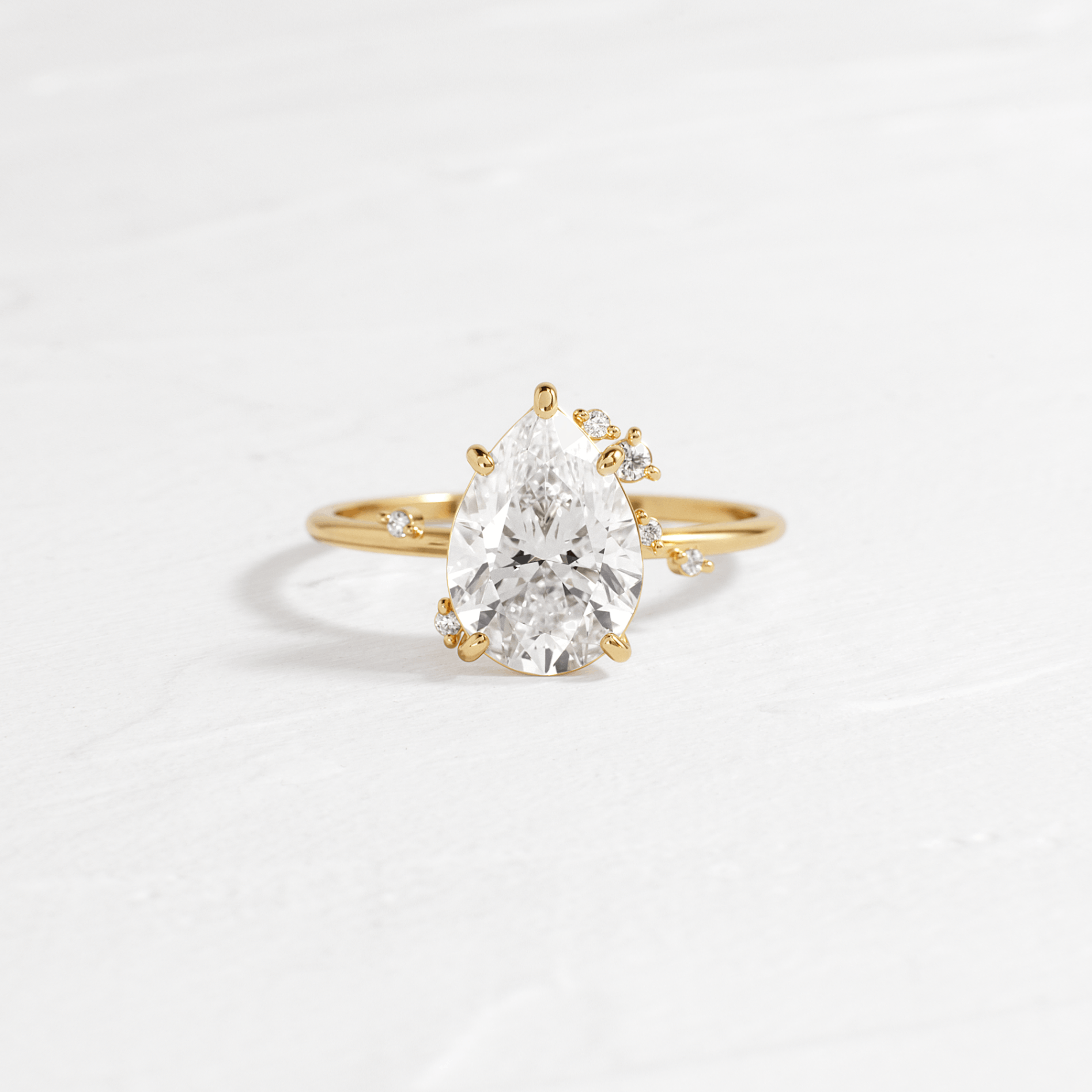 Solitaire-Oval Lab Grown Diamond Engagement Ring