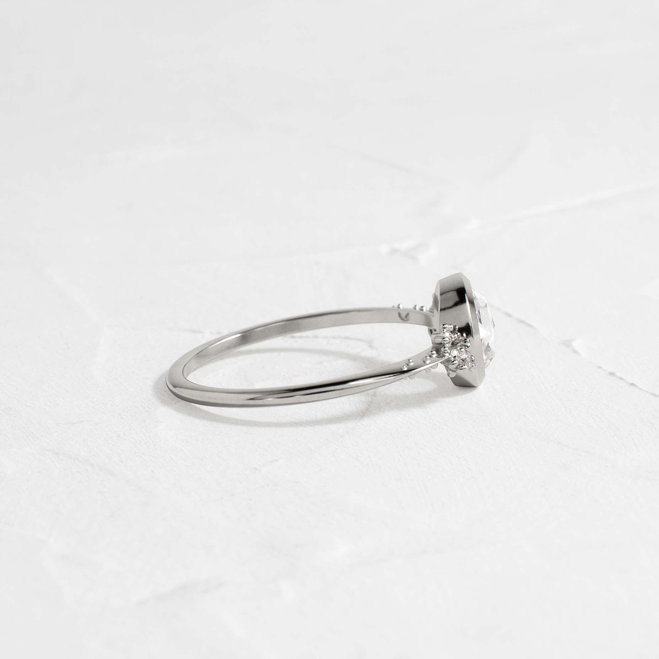 Solitaire-Oval Lab Grown Diamond Engagement Ring