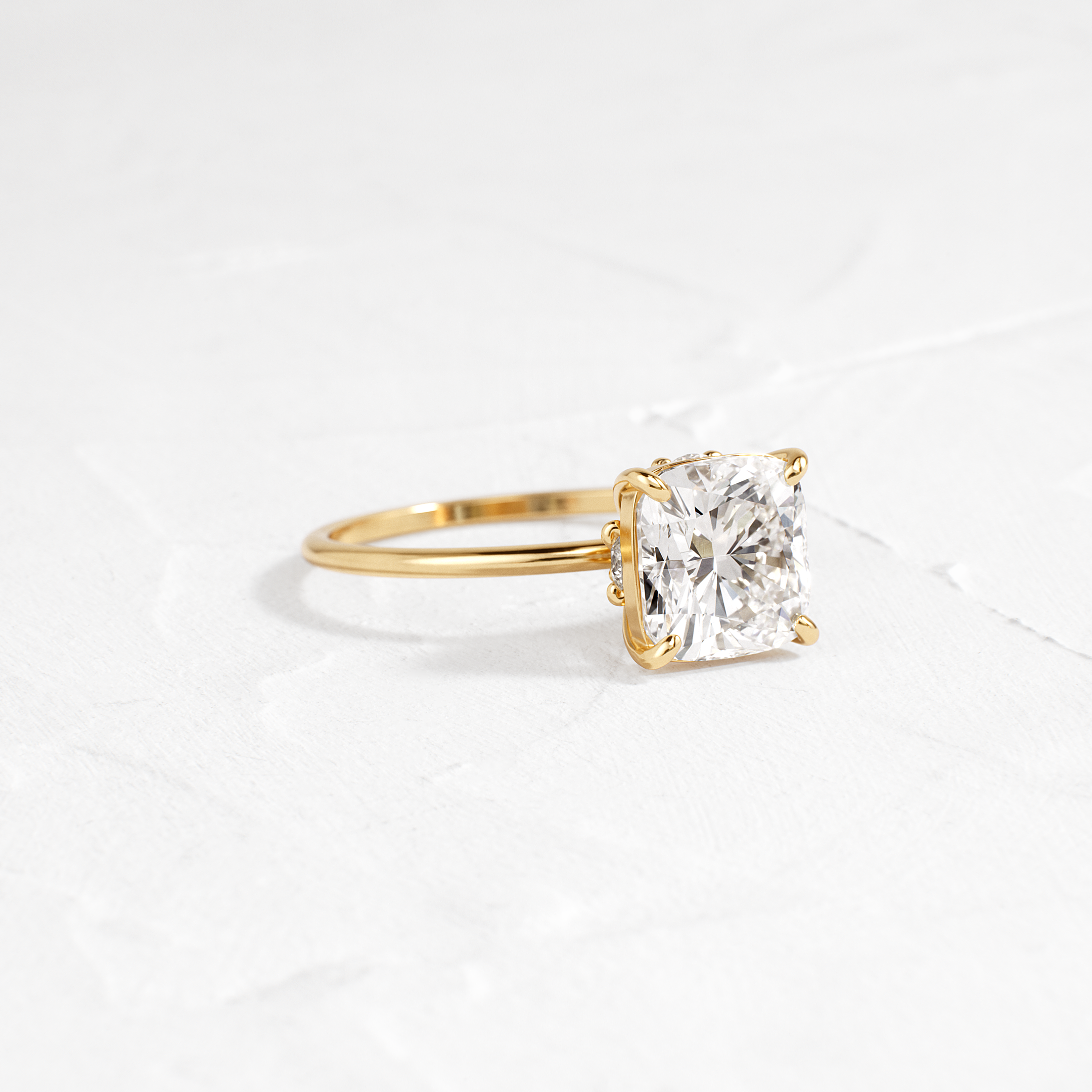 Solitaire-Oval Lab Grown Diamond Engagement Ring