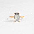 Solitaire-Oval Lab Grown Diamond Engagement Ring