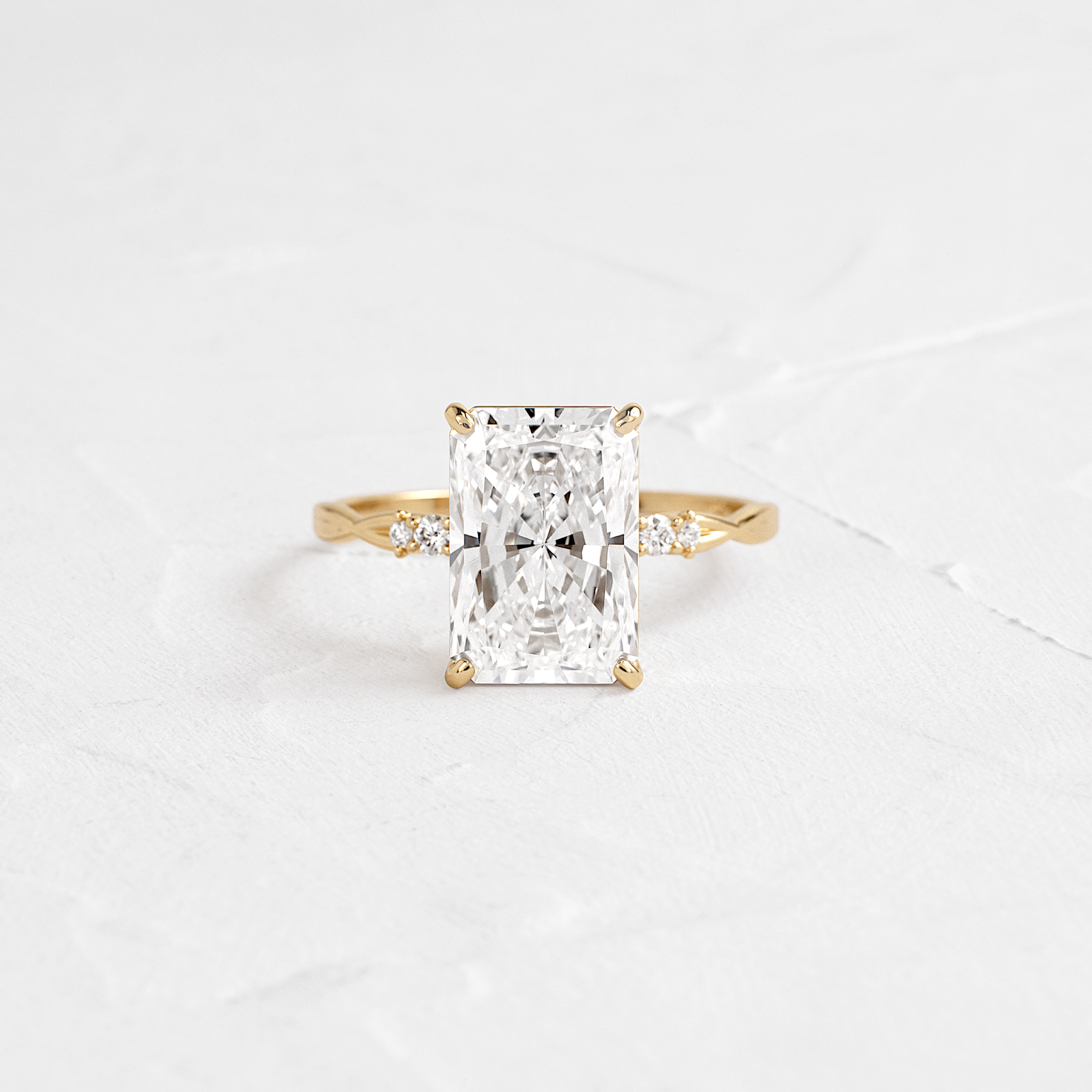 Solitaire-Oval Lab Grown Diamond Engagement Ring