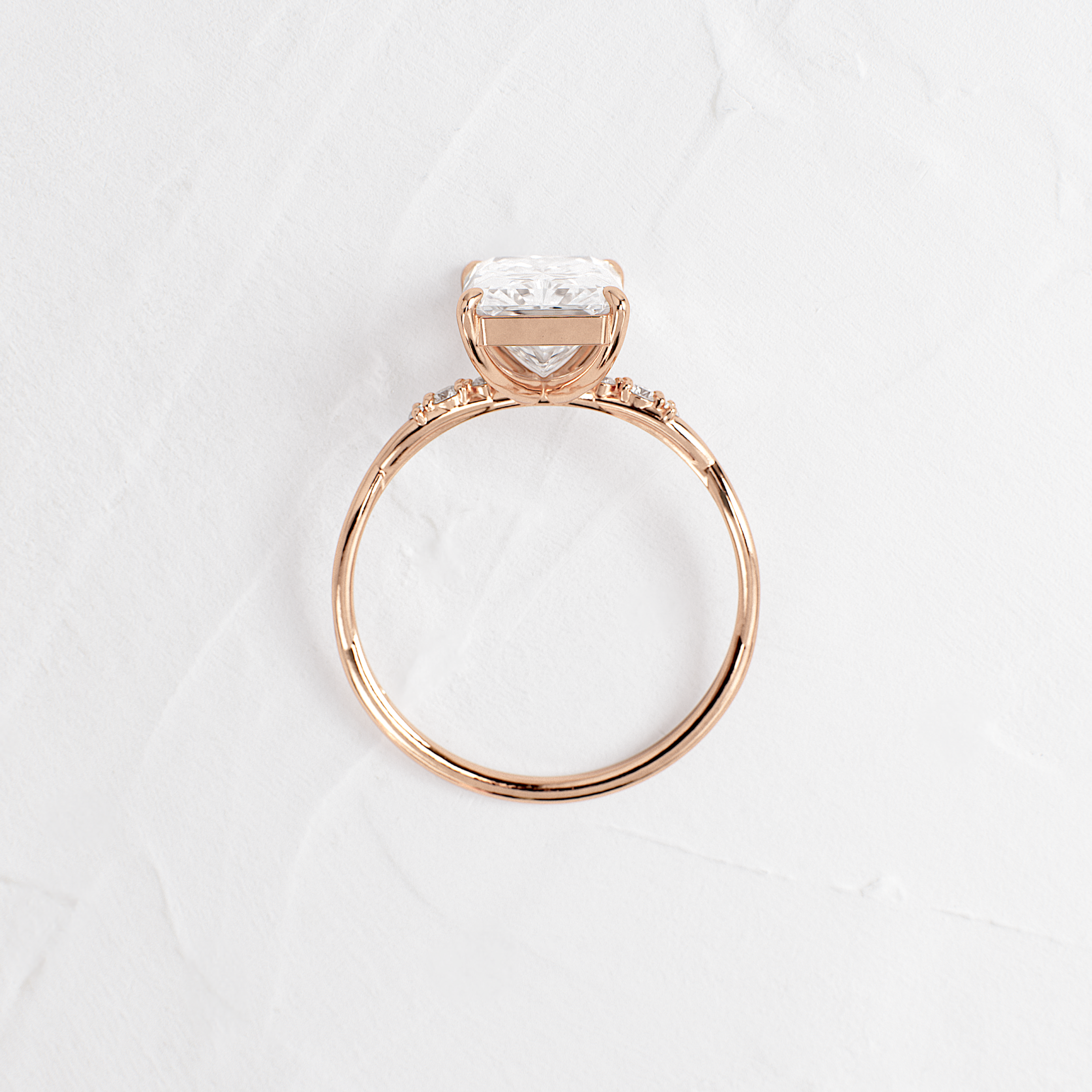 Solitaire-Oval Lab Grown Diamond Engagement Ring
