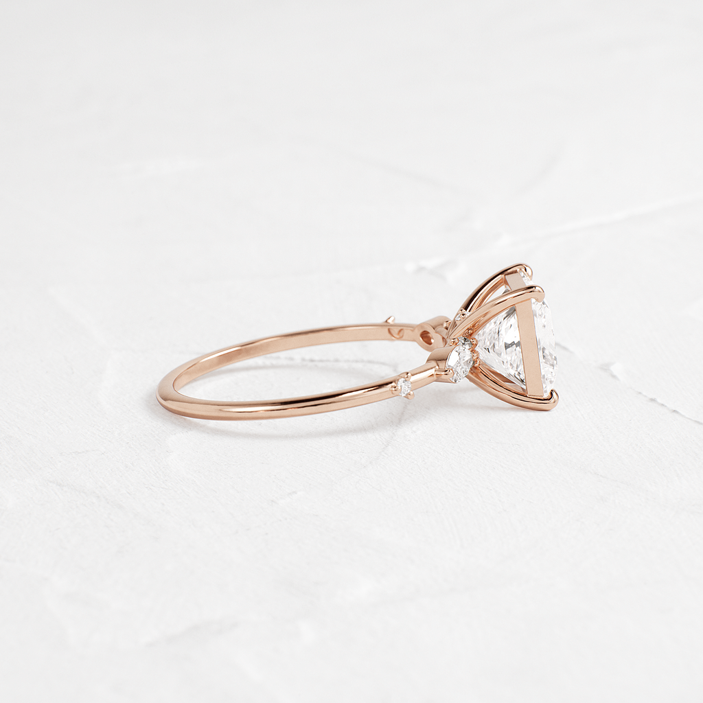 Solitaire-Oval Lab Grown Diamond Engagement Ring