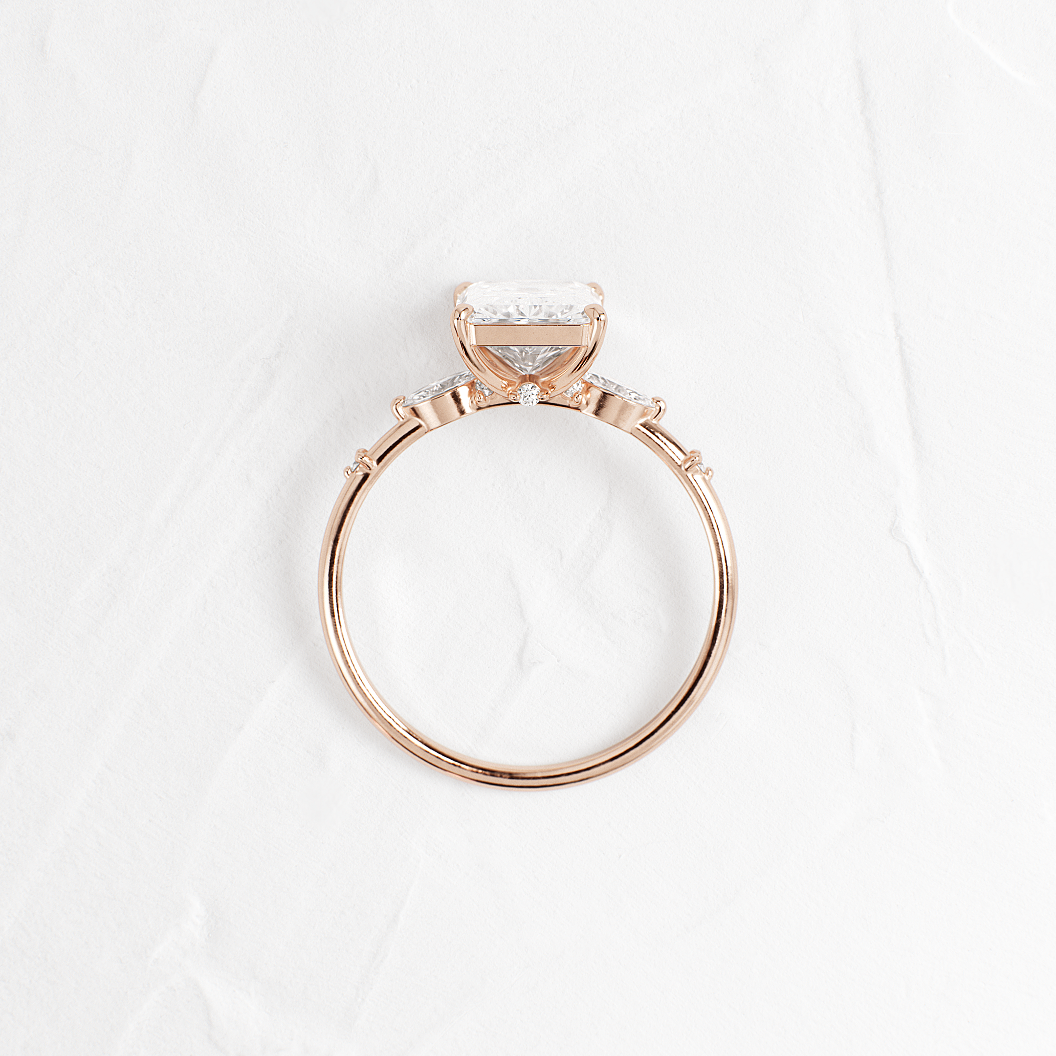 Solitaire-Oval Lab Grown Diamond Engagement Ring