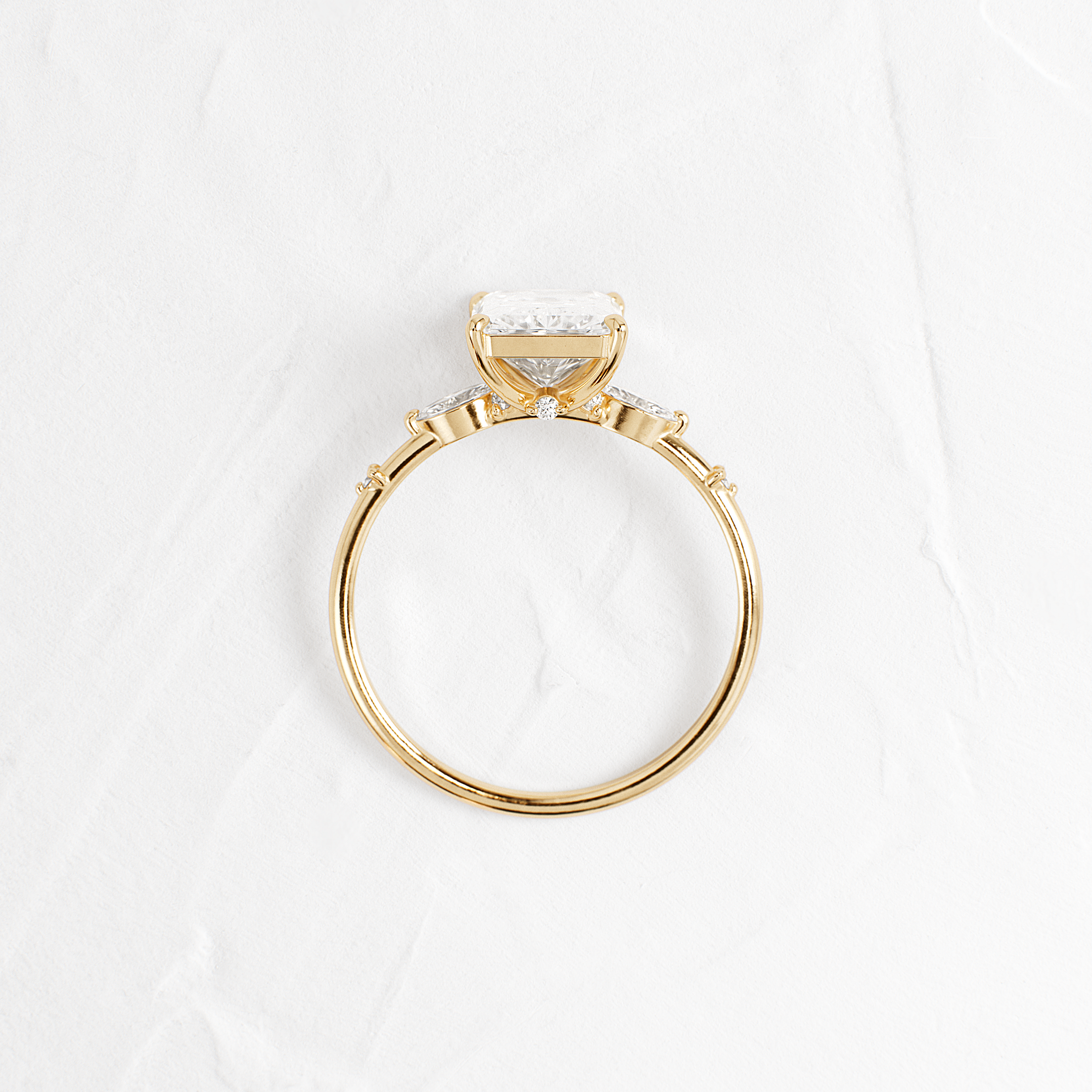 Solitaire-Oval Lab Grown Diamond Engagement Ring