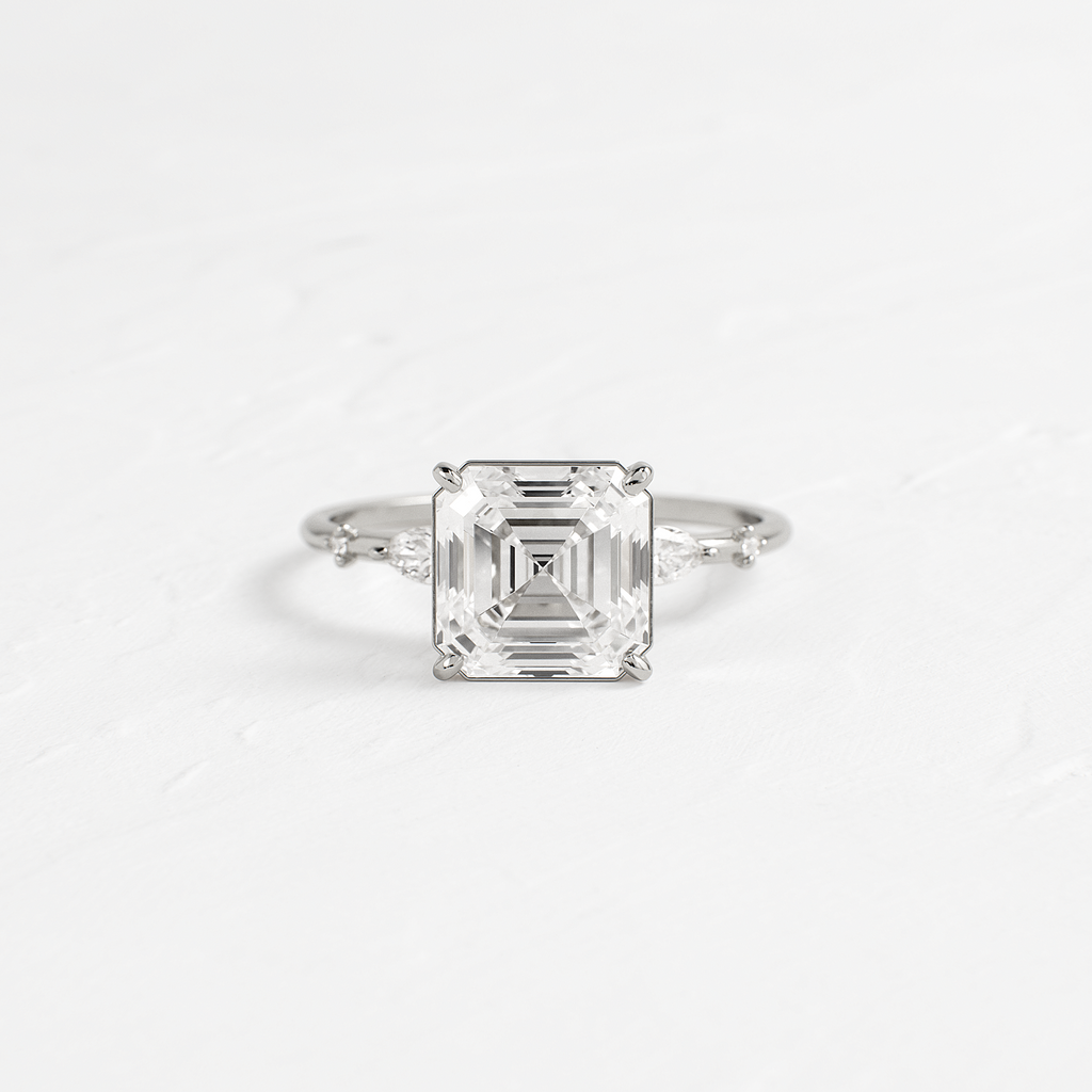 Solitaire-Oval Lab Grown Diamond Engagement Ring