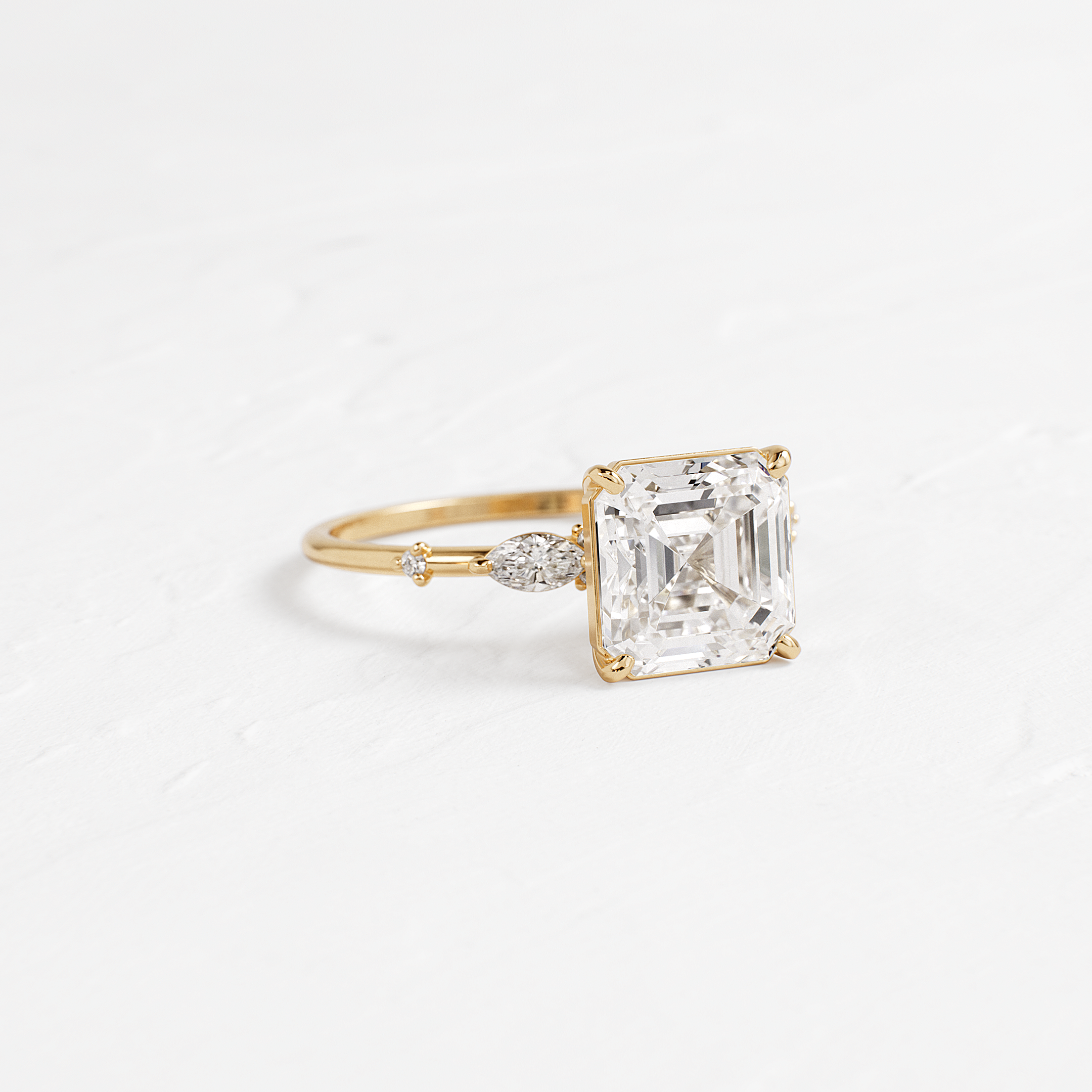 Solitaire-Oval Lab Grown Diamond Engagement Ring