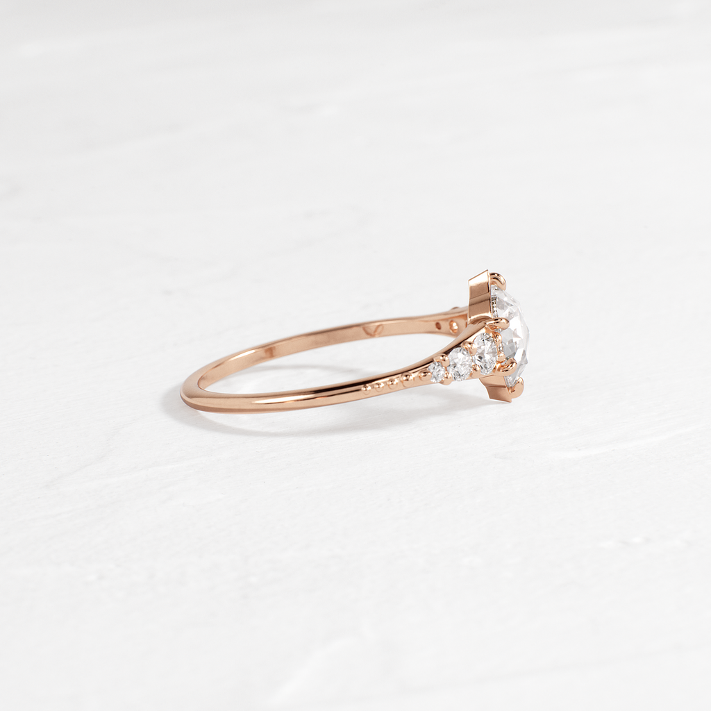 Solitaire-Oval Lab Grown Diamond Engagement Ring