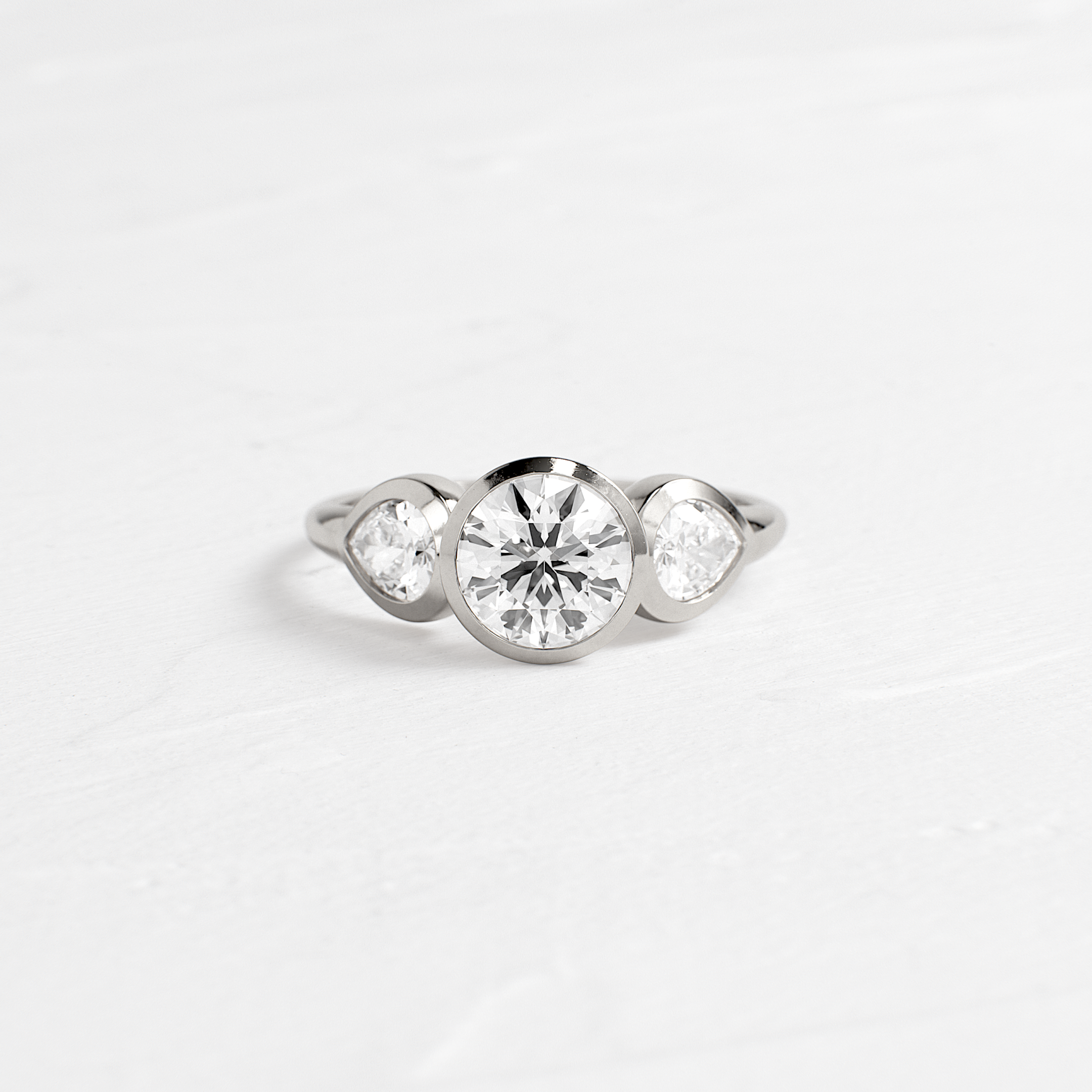 Solitaire-Oval Lab Grown Diamond Engagement Ring