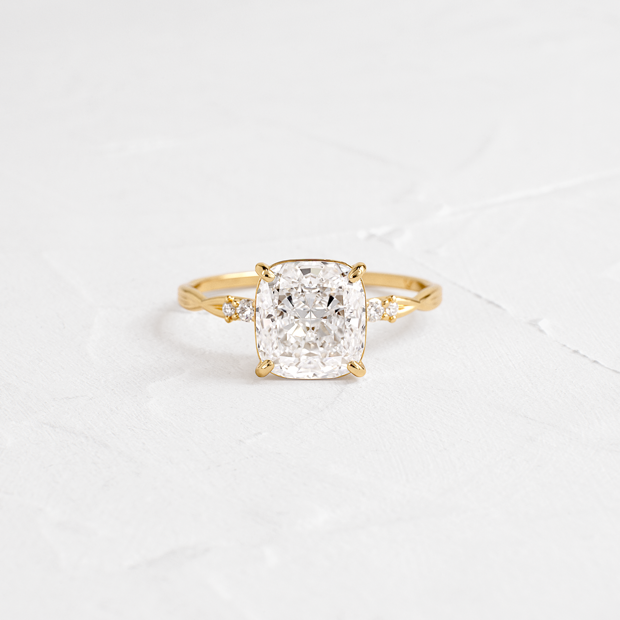 Solitaire-Oval Lab Grown Diamond Engagement Ring