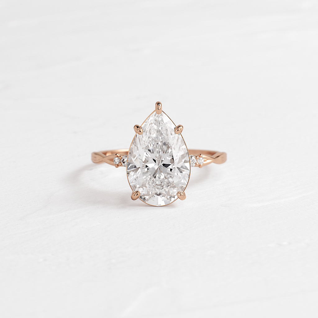 Solitaire-Oval Lab Grown Diamond Engagement Ring