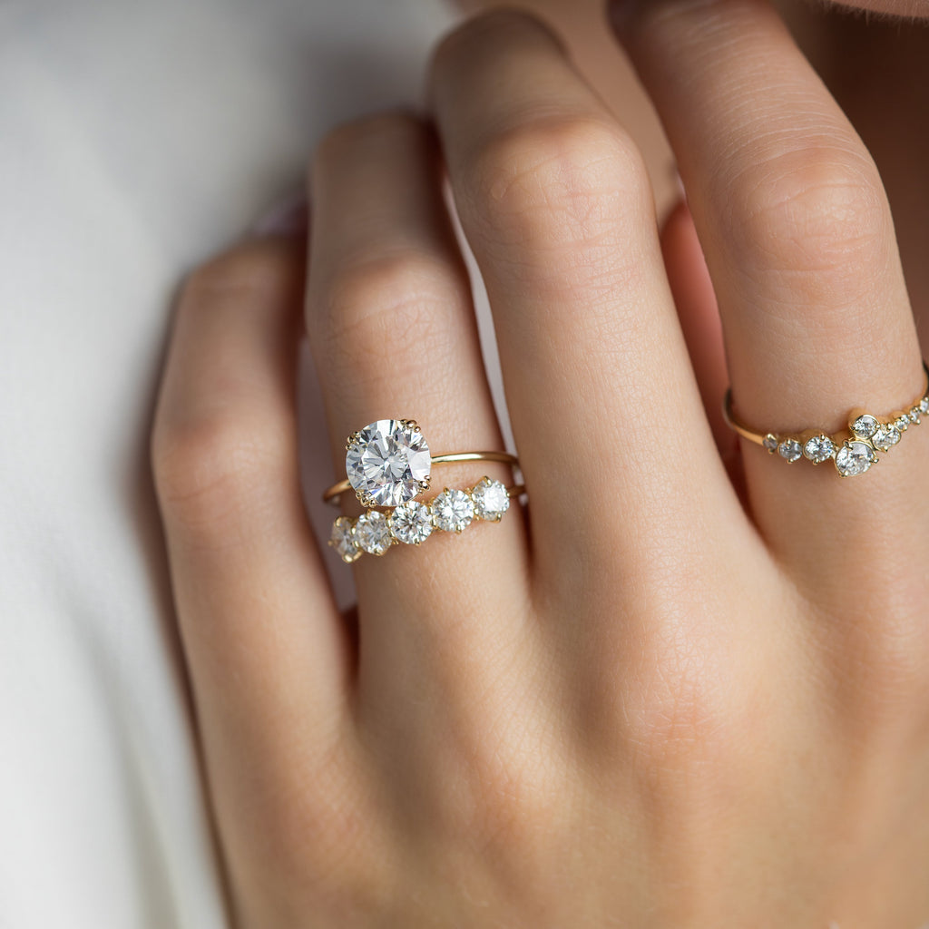 Solitaire-Oval Lab Grown Diamond Engagement Ring