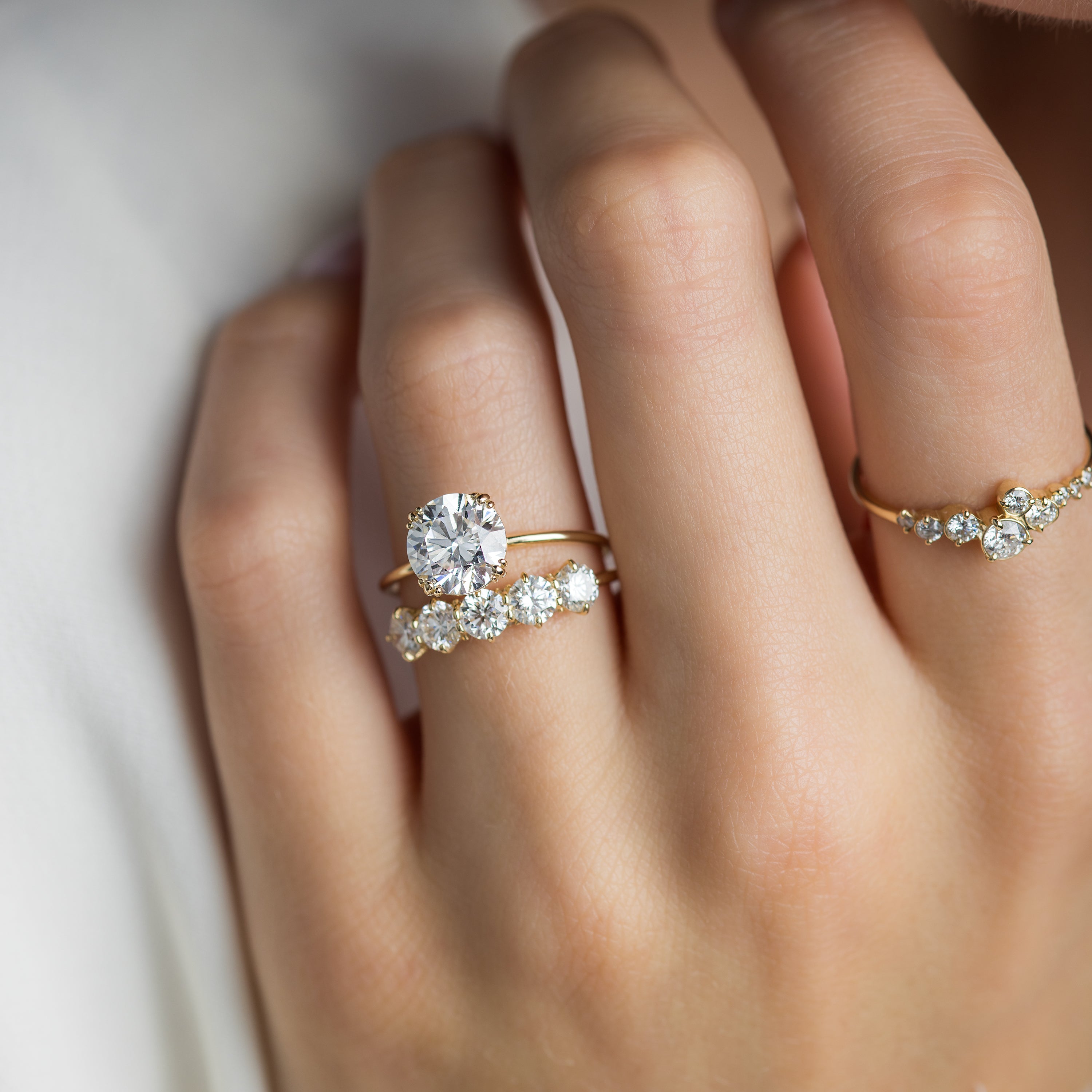 Solitaire-Oval Lab Grown Diamond Engagement Ring
