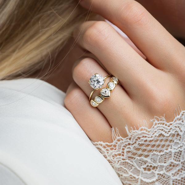 Solitaire Triple Prong-Round Lab Grown Diamond Engagement Ring - Solitaire-Oval Lab Grown Diamond Engagement Ring